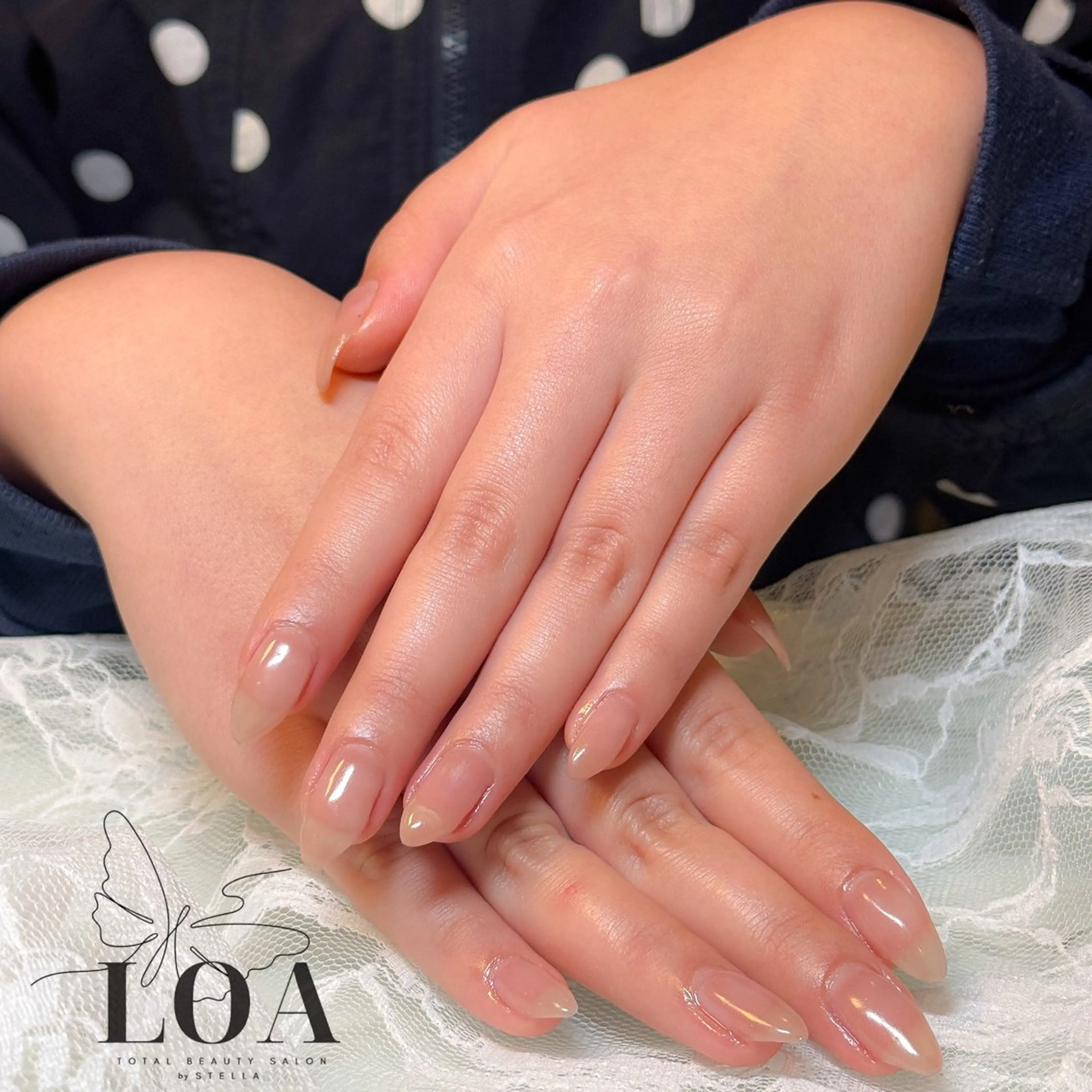 ネイル ハンドネイル フットネイル LOA🦋 yuraのネイルデザイン