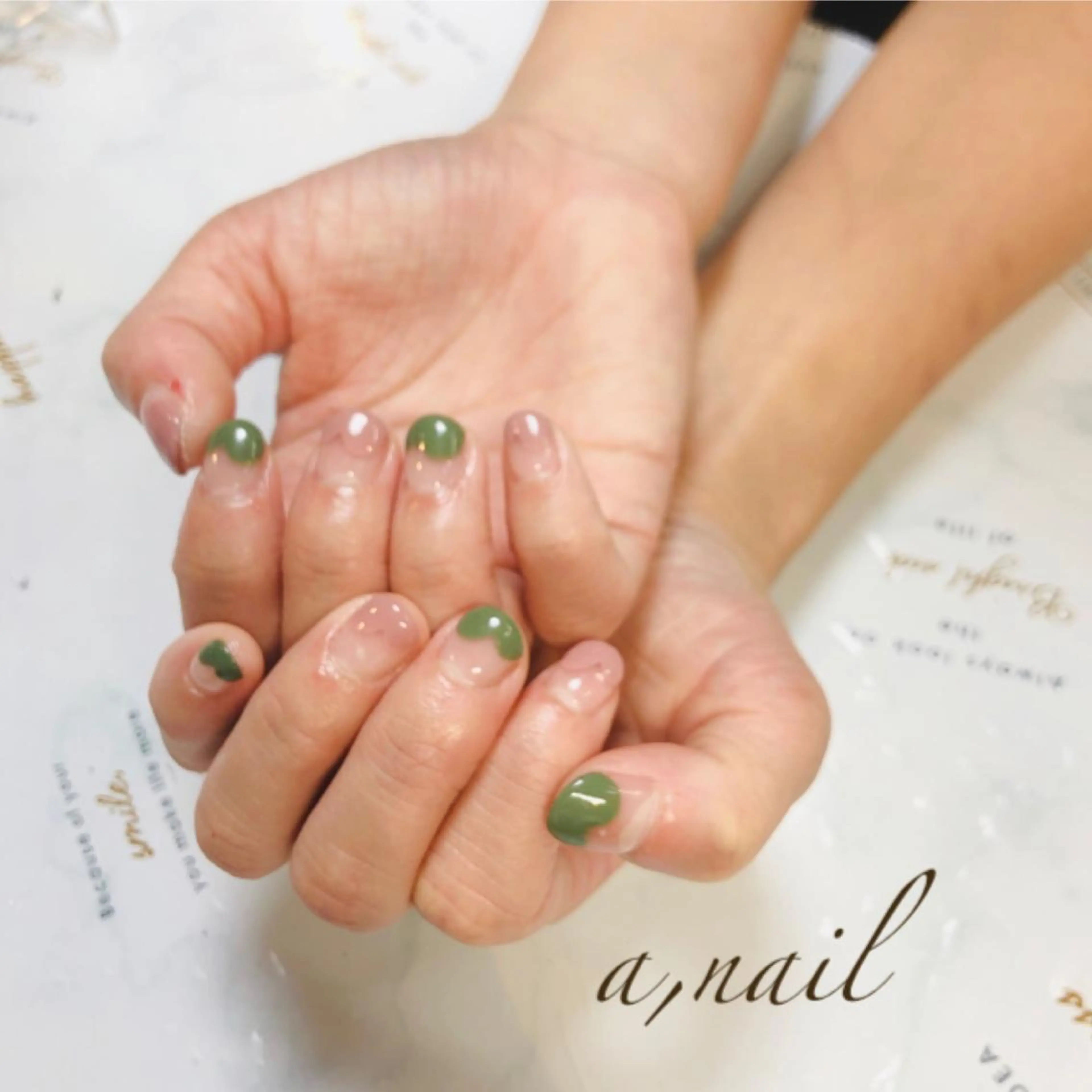 ネイル フットネイル ジェルネイル グラデーション ハート ラメ(グリッター) ハンドネイル ネイルサロン エーネイルのネイルデザイン