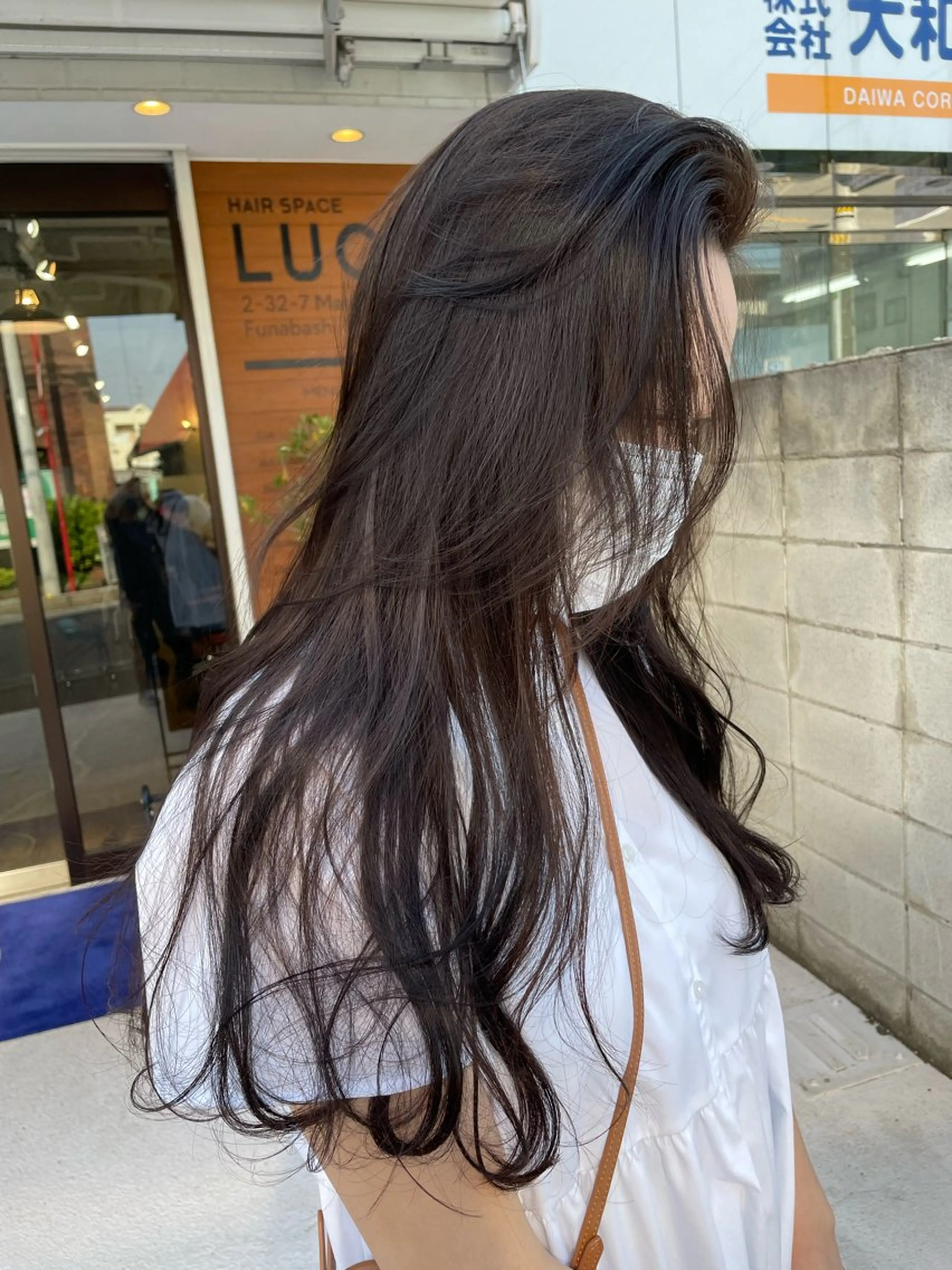 ロング カラー ブラウンカラー 透明感カラー トリートメント メンズパーマ✨️村越 雄斗のヘアスタイル