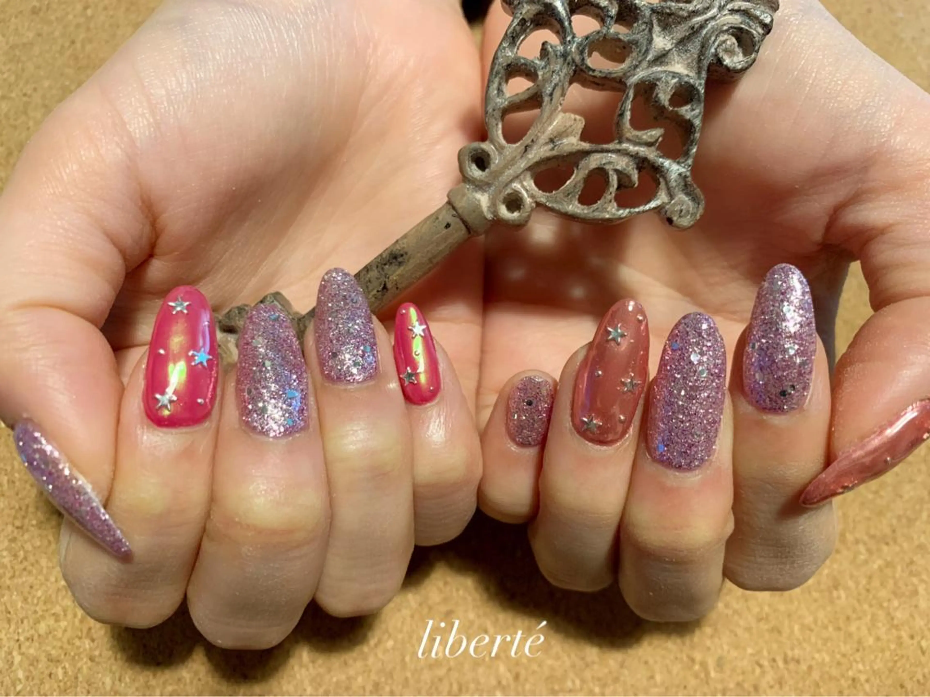 ネイル liberté (リベルテ)のネイルデザイン