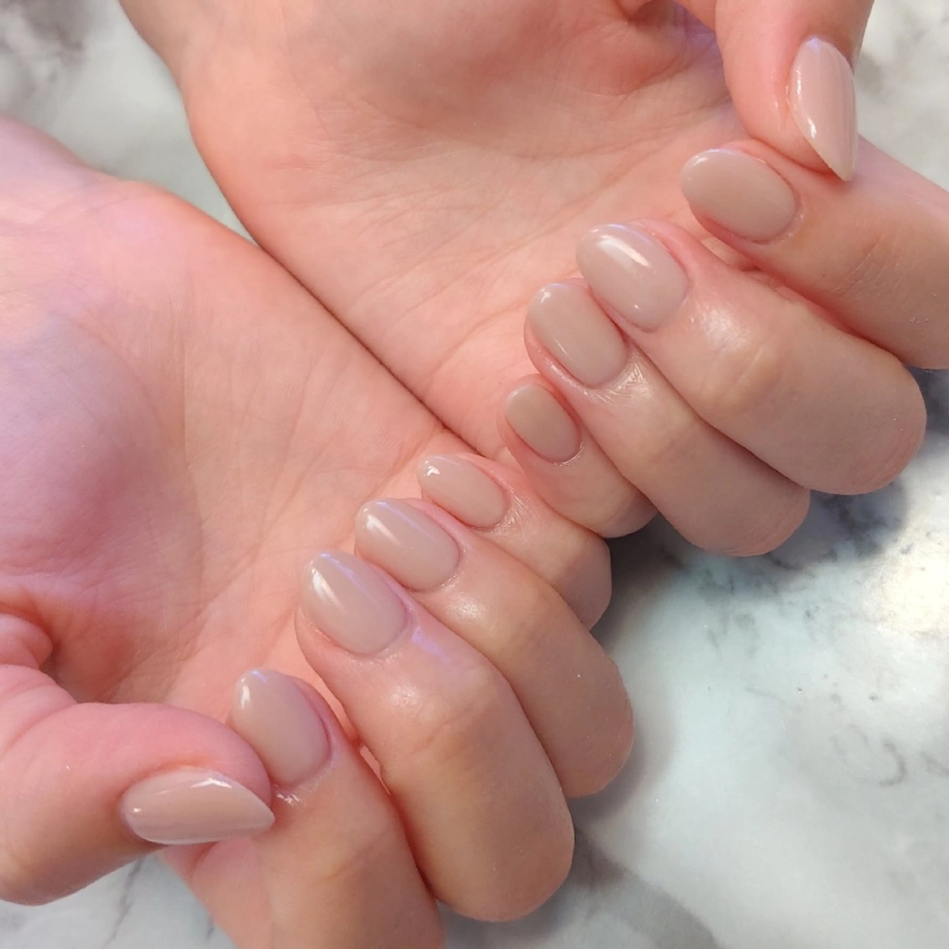 ネイル ワンカラーネイル ジェヌインネイル 河内のネイルデザイン