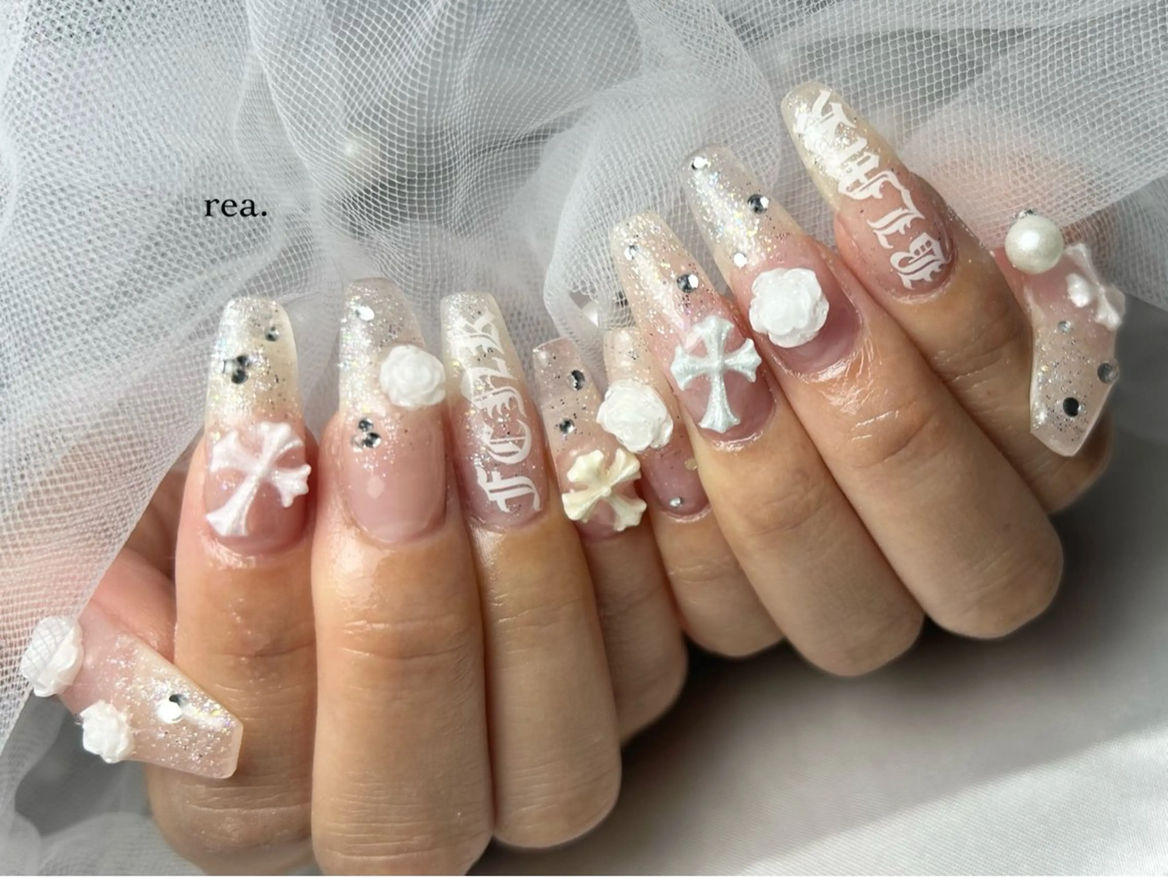 ネイル ハンドネイル フットネイル rea .のネイルデザイン