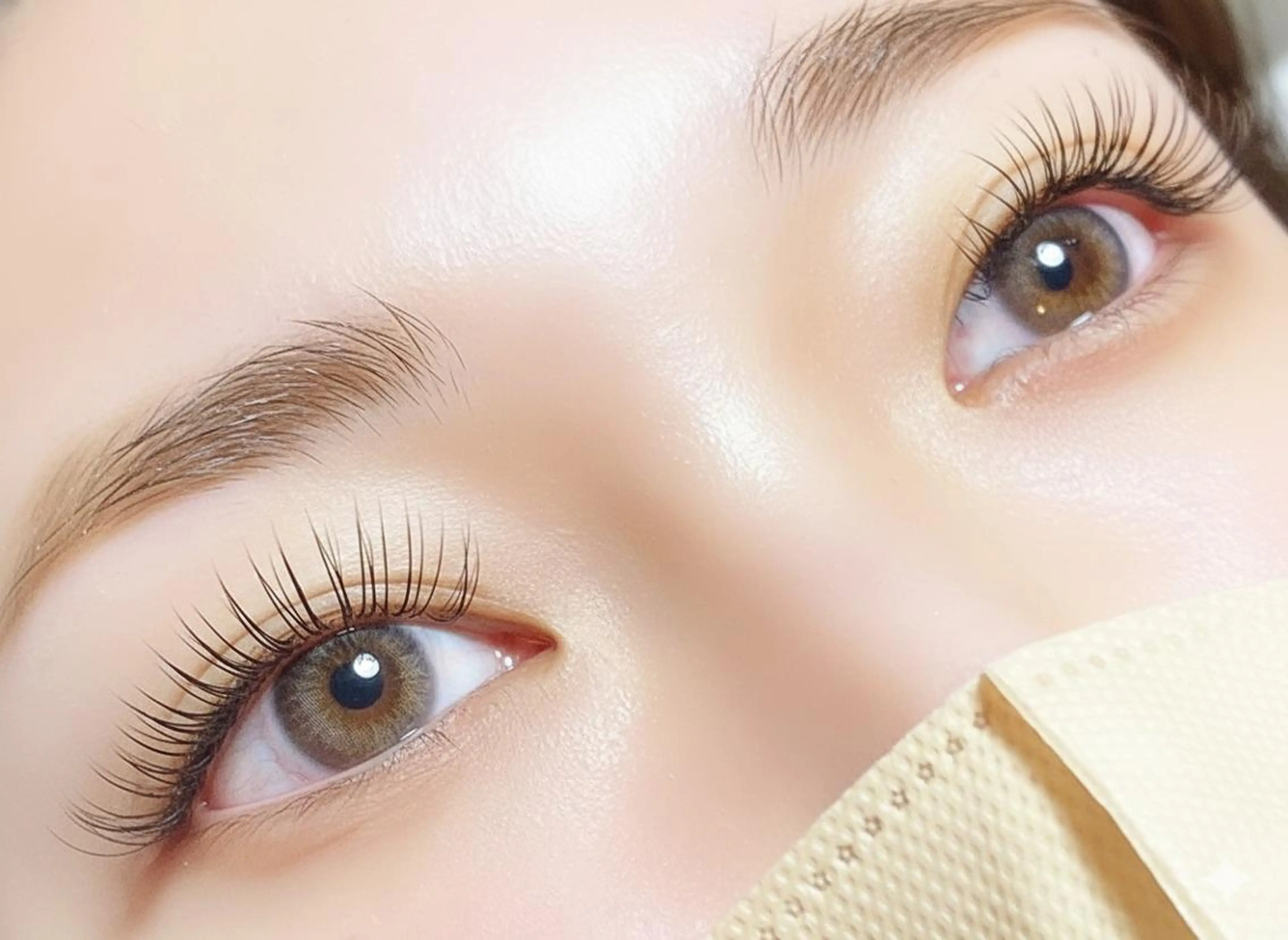 アイブロウ Emina. Nのマツエク・マツパデザイン