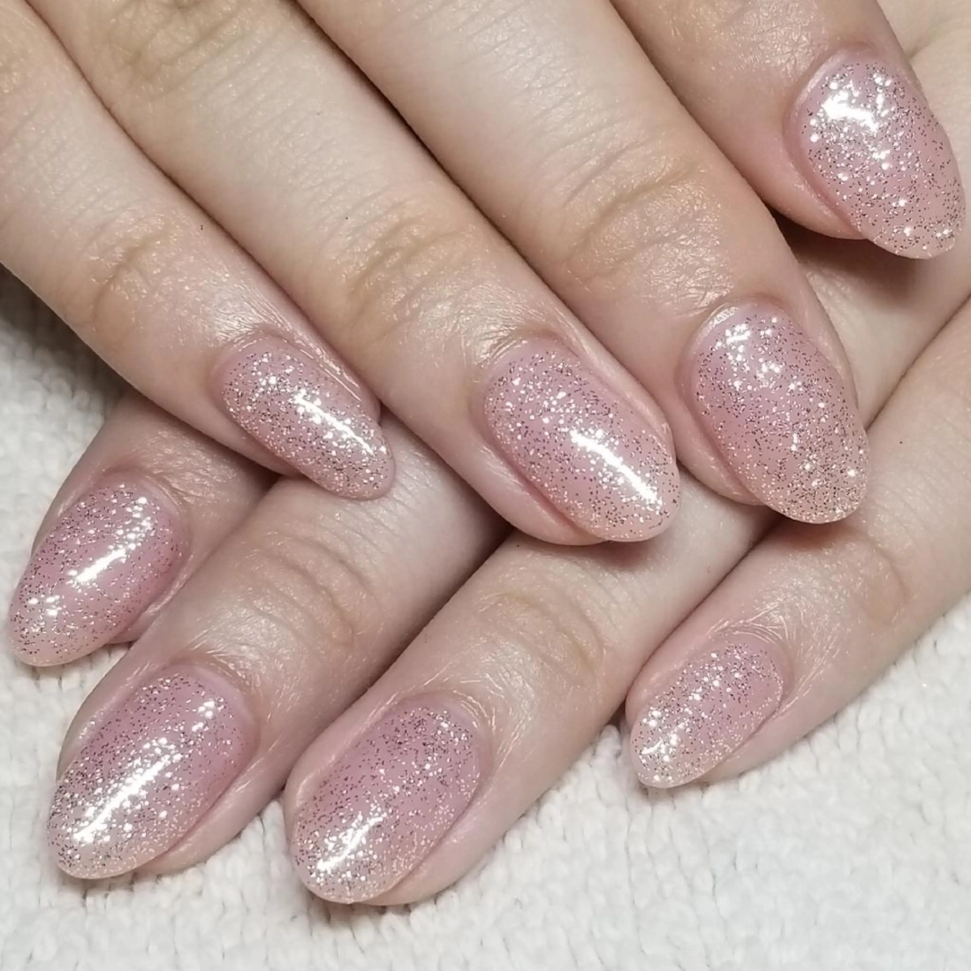 ネイル ラメ(グリッター) ワンカラーネイル シルバー ハンドネイル よしだ ひろきのネイルデザイン