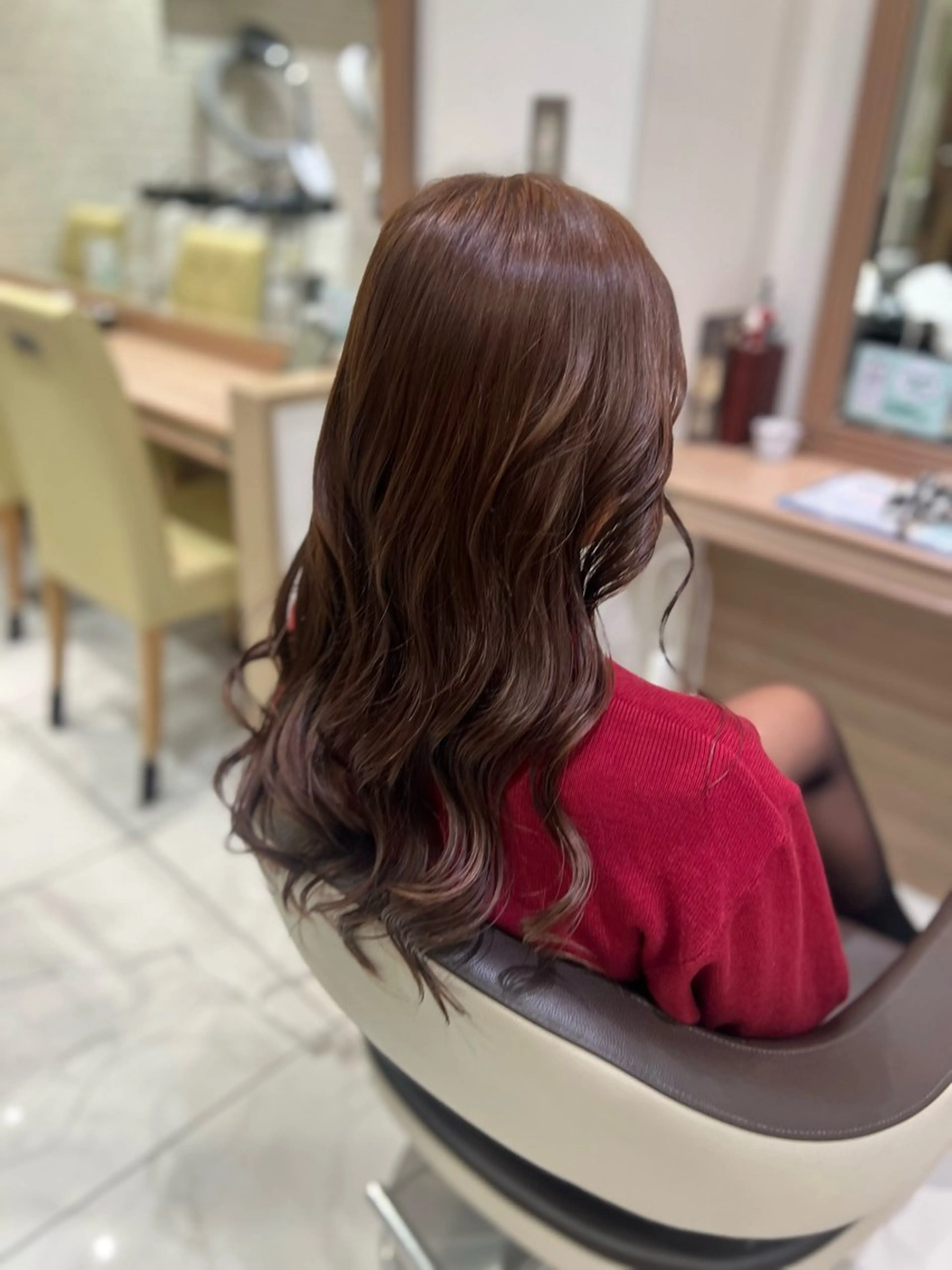 カラー ヘアカラー 中森 玲菜のヘアスタイル