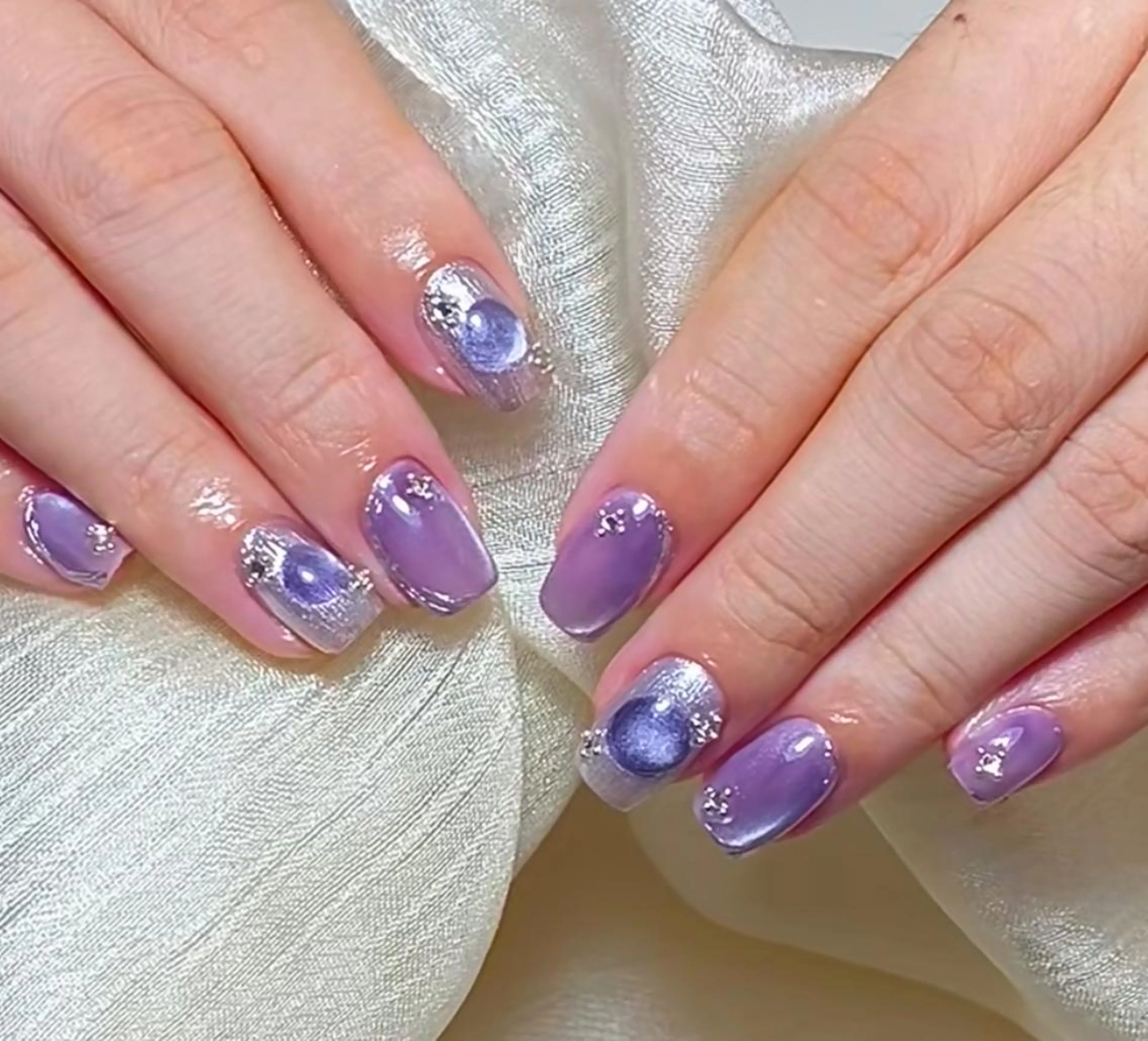 ネイル RAFFINE haru🦋🩵のネイルデザイン