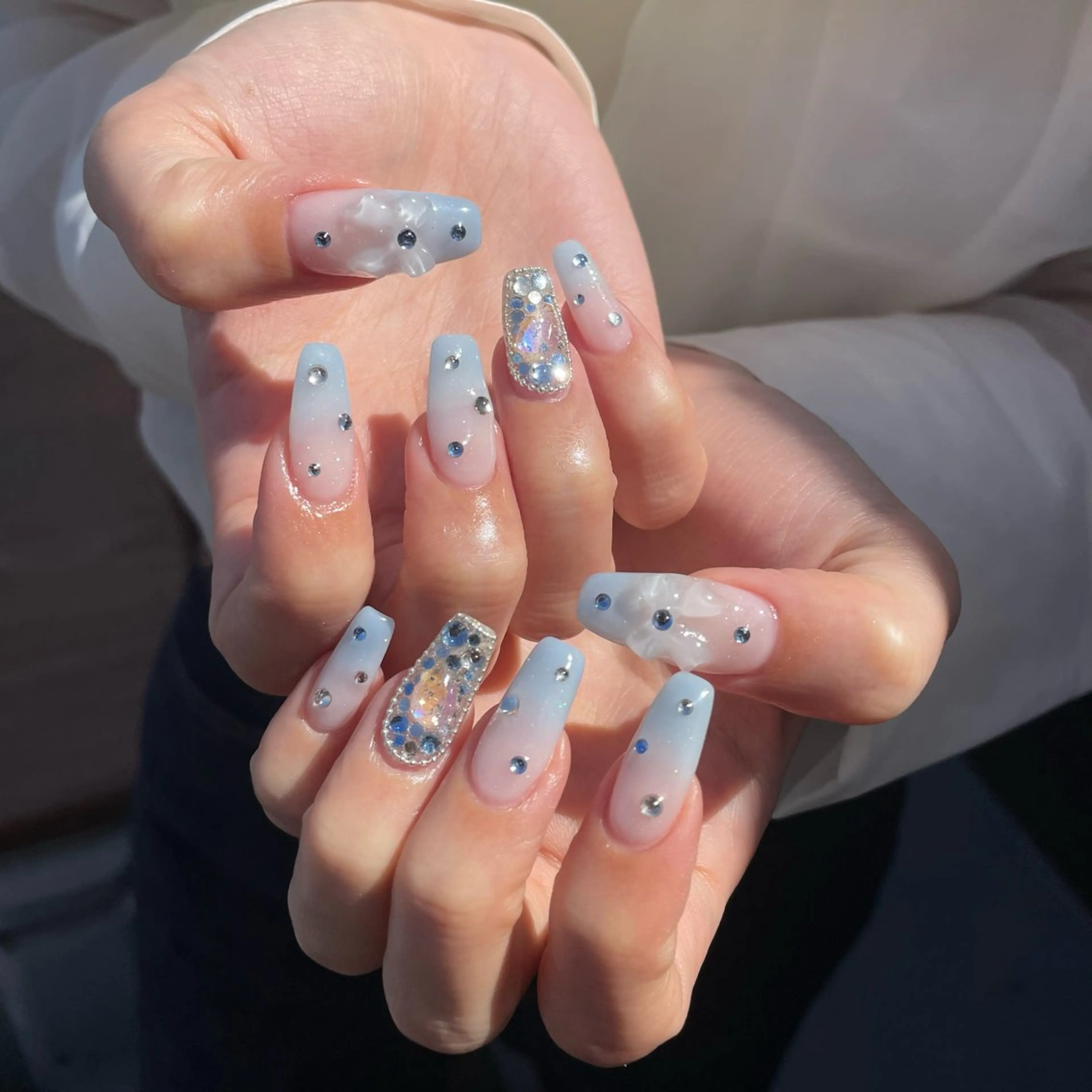 ネイル フラワーネイル フレンチネイル ジェルネイル ガーリー ハート nailist. sayaのネイルデザイン