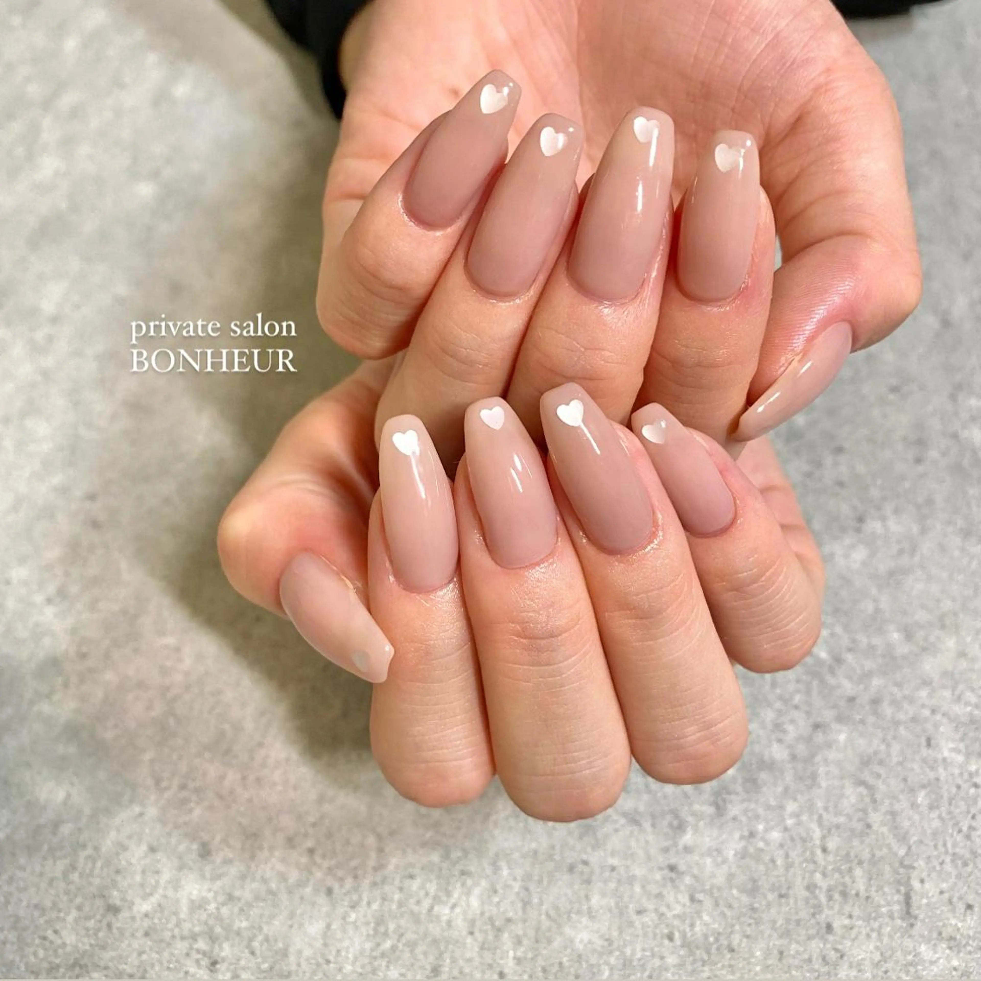 ネイル ハンドネイル BONHEUR Annaのネイルデザイン