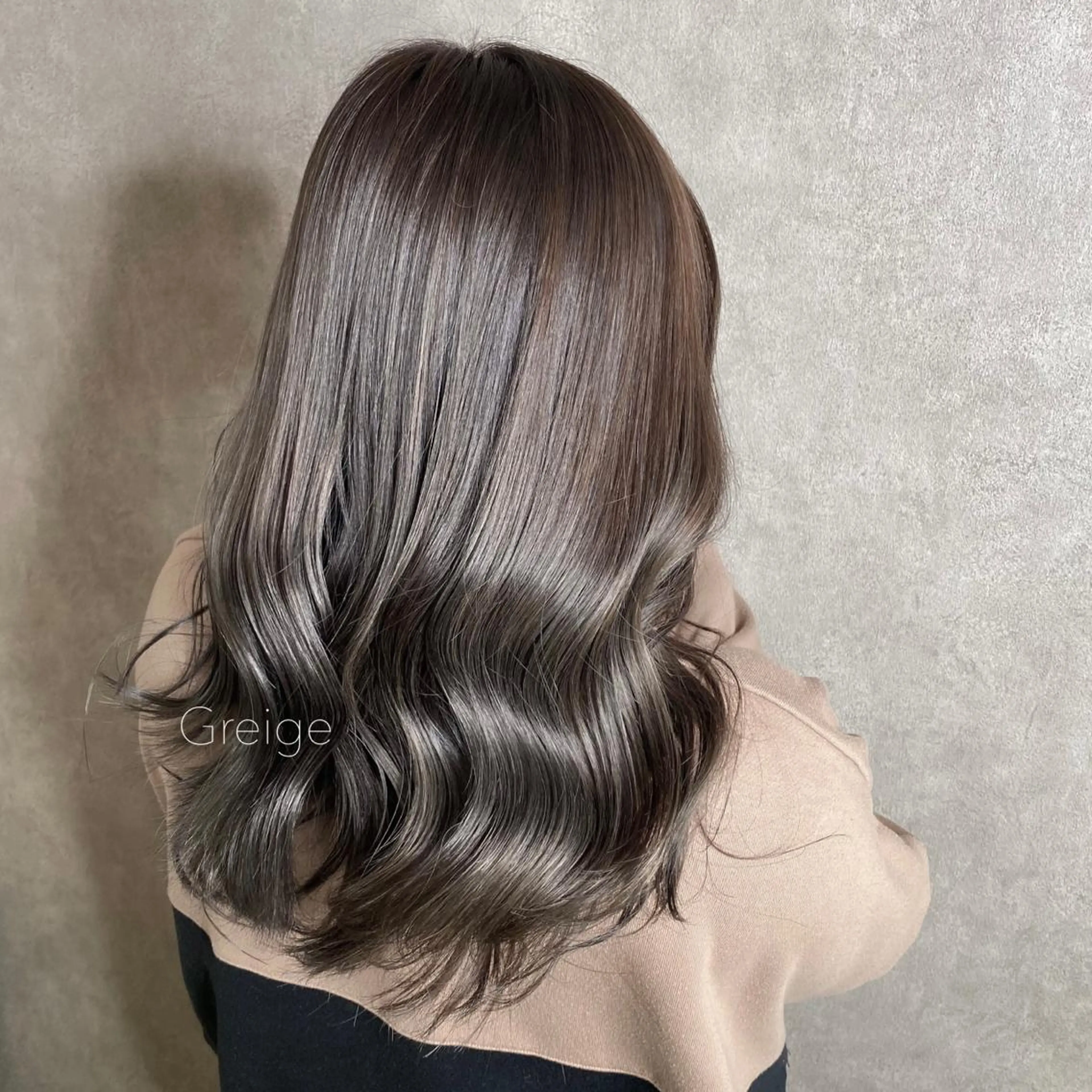 セミロング カラー FERIA梅田🖤 透明感カラー🎀のヘアスタイル