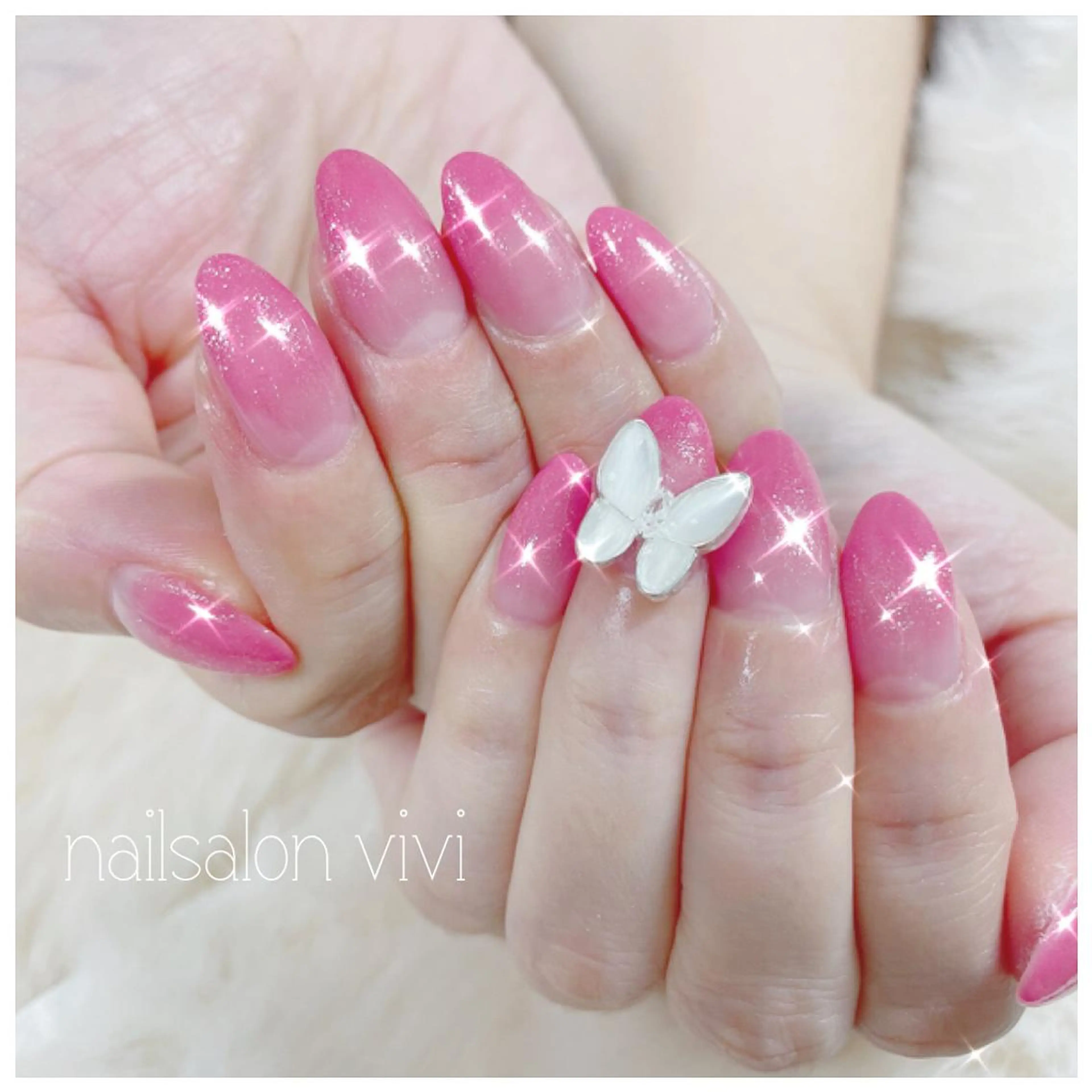 ネイル ＶＩＶＩ nailsalonのネイルデザイン