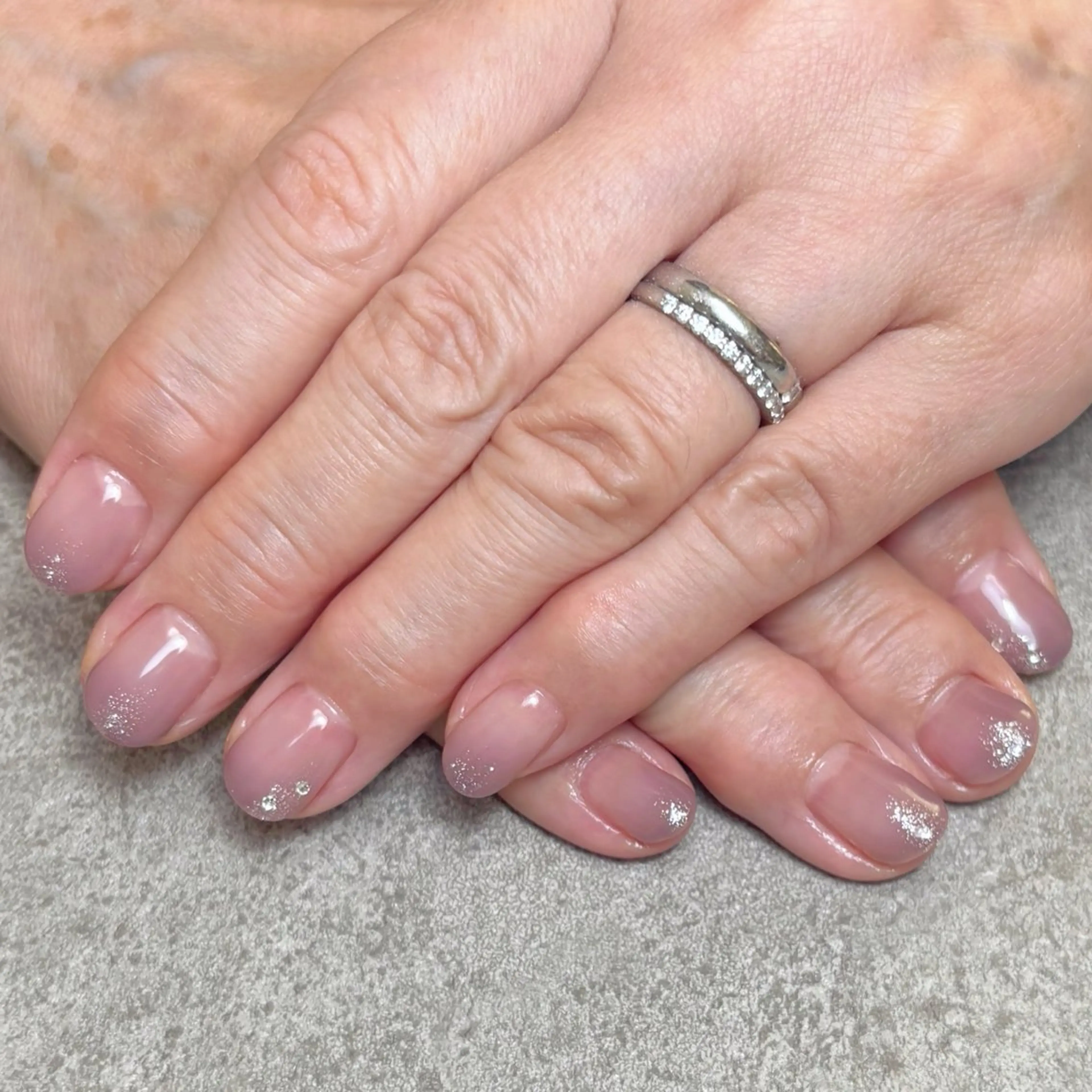 ネイル ラメ(グリッター) ハンドネイル nailroom DIASOMNIAのネイルデザイン