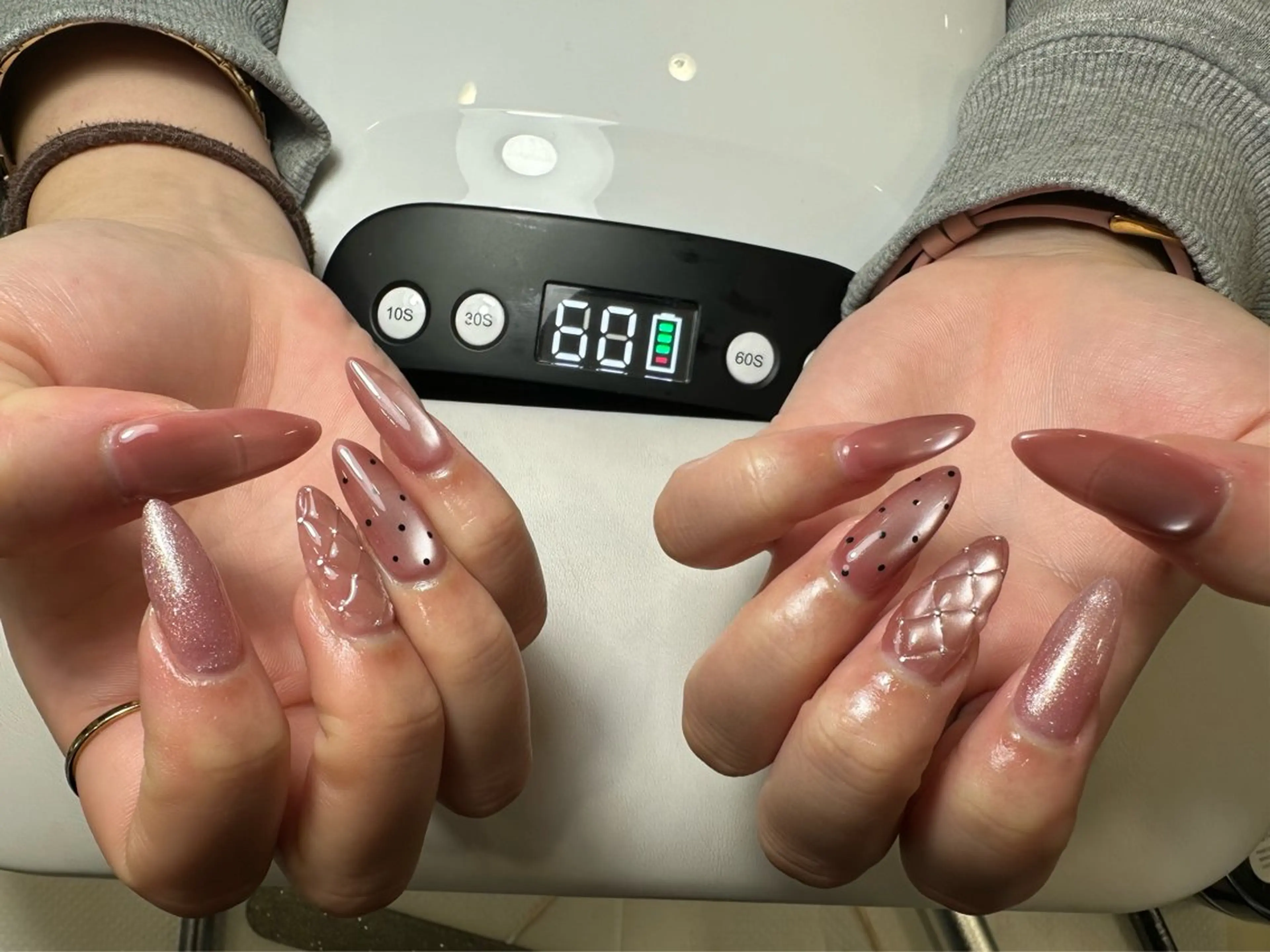 ネイル ハンドネイル ハンドケア LyymSalon _rinのネイルデザイン