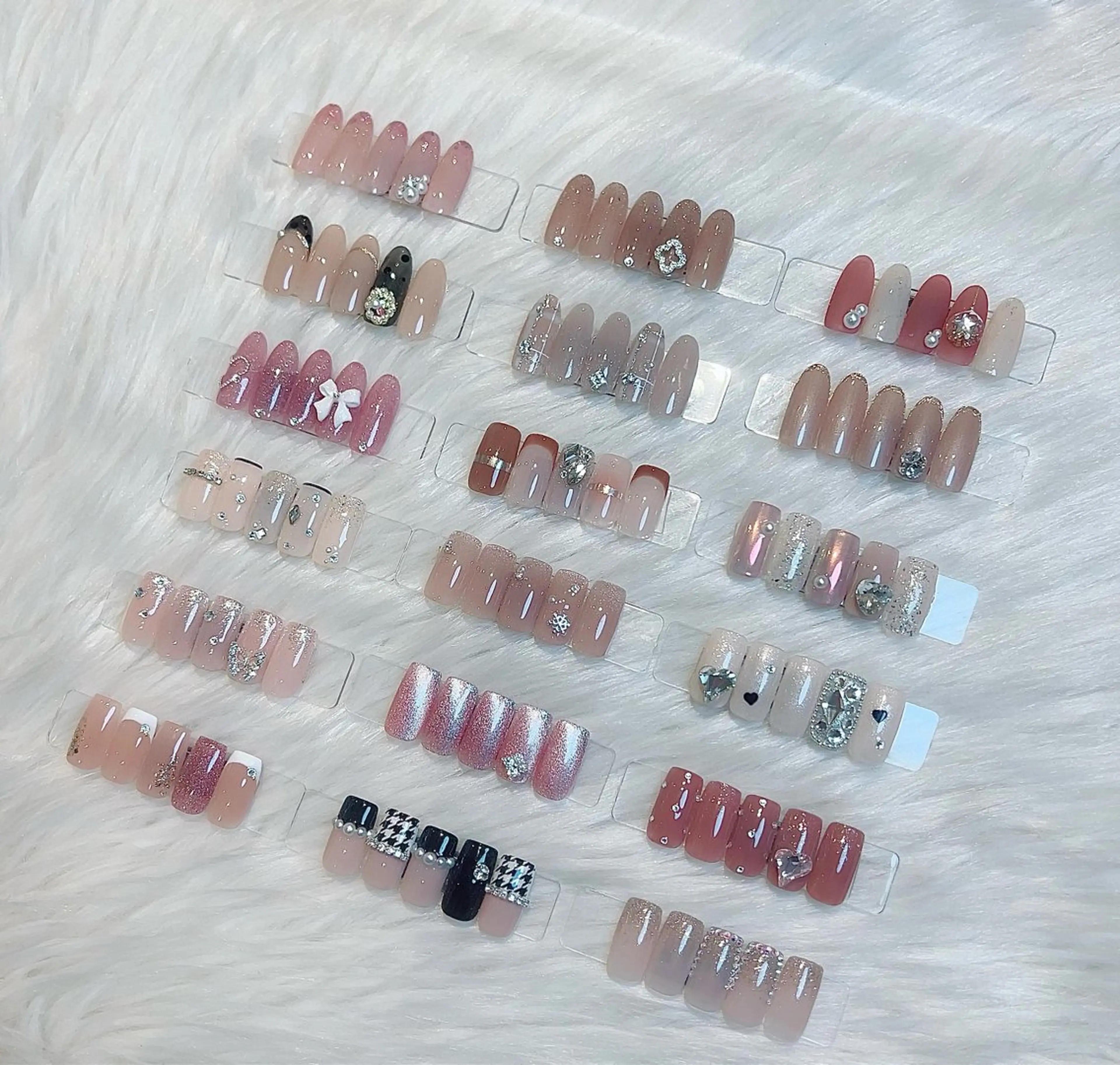 ネイル Lino+ ネイル&よもぎ蒸しのネイルデザイン