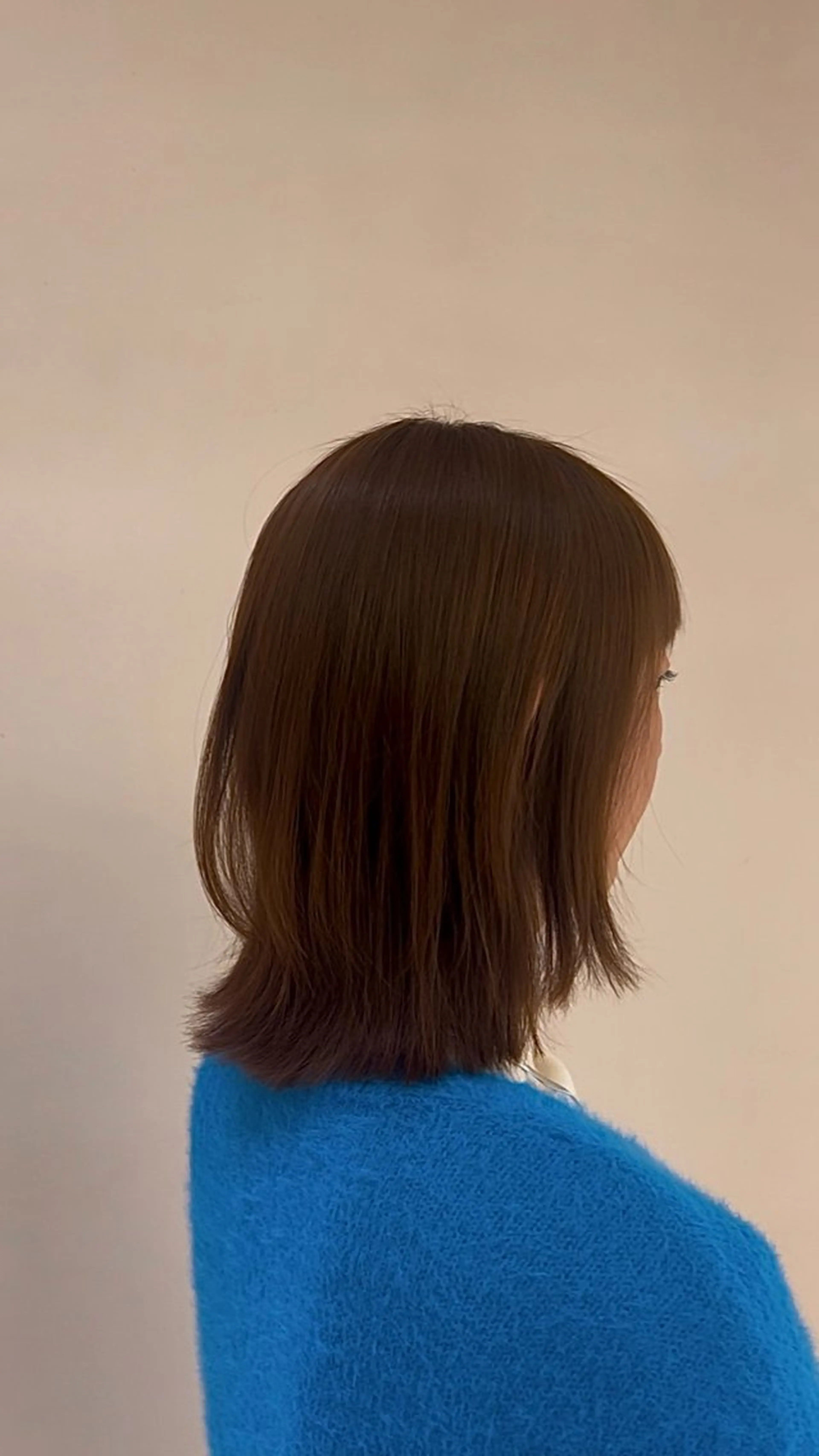 ミディアム レイヤーカット ホリオ チヒロのヘアスタイル