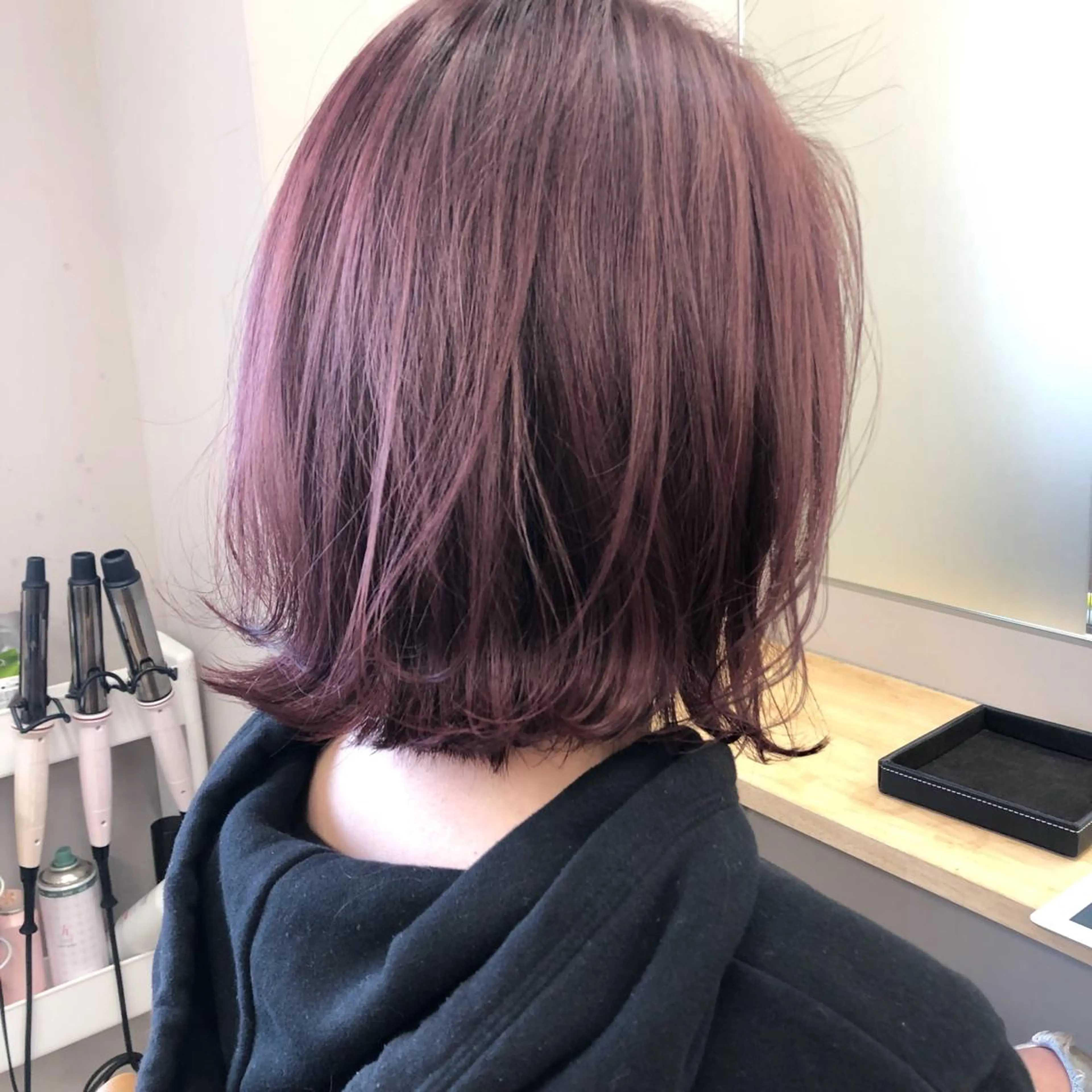 ショート ヘアカラー トリートメント 関 京磨のヘアスタイル