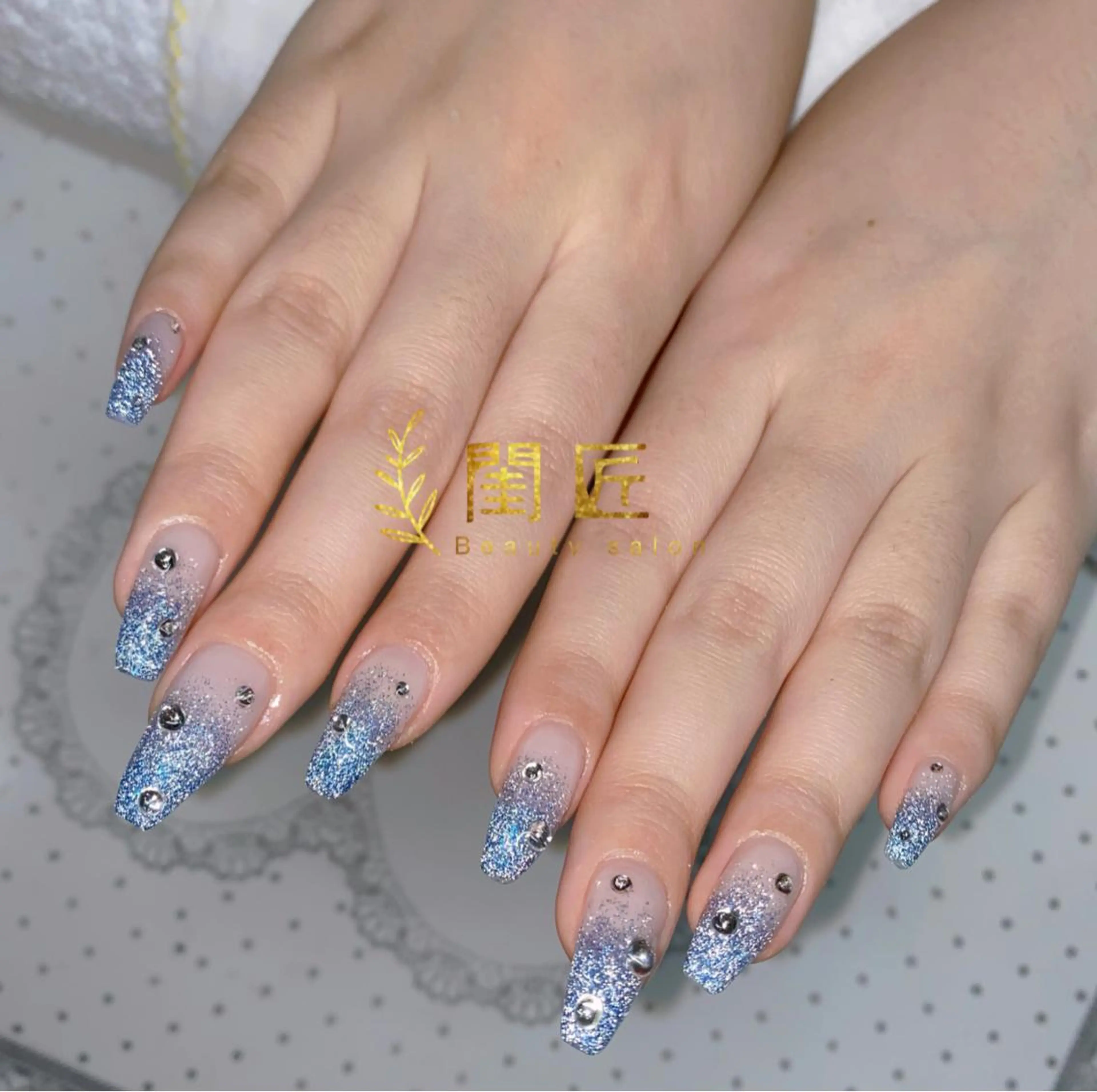 ネイル ネイルサロン 9Carats神田のネイルデザイン