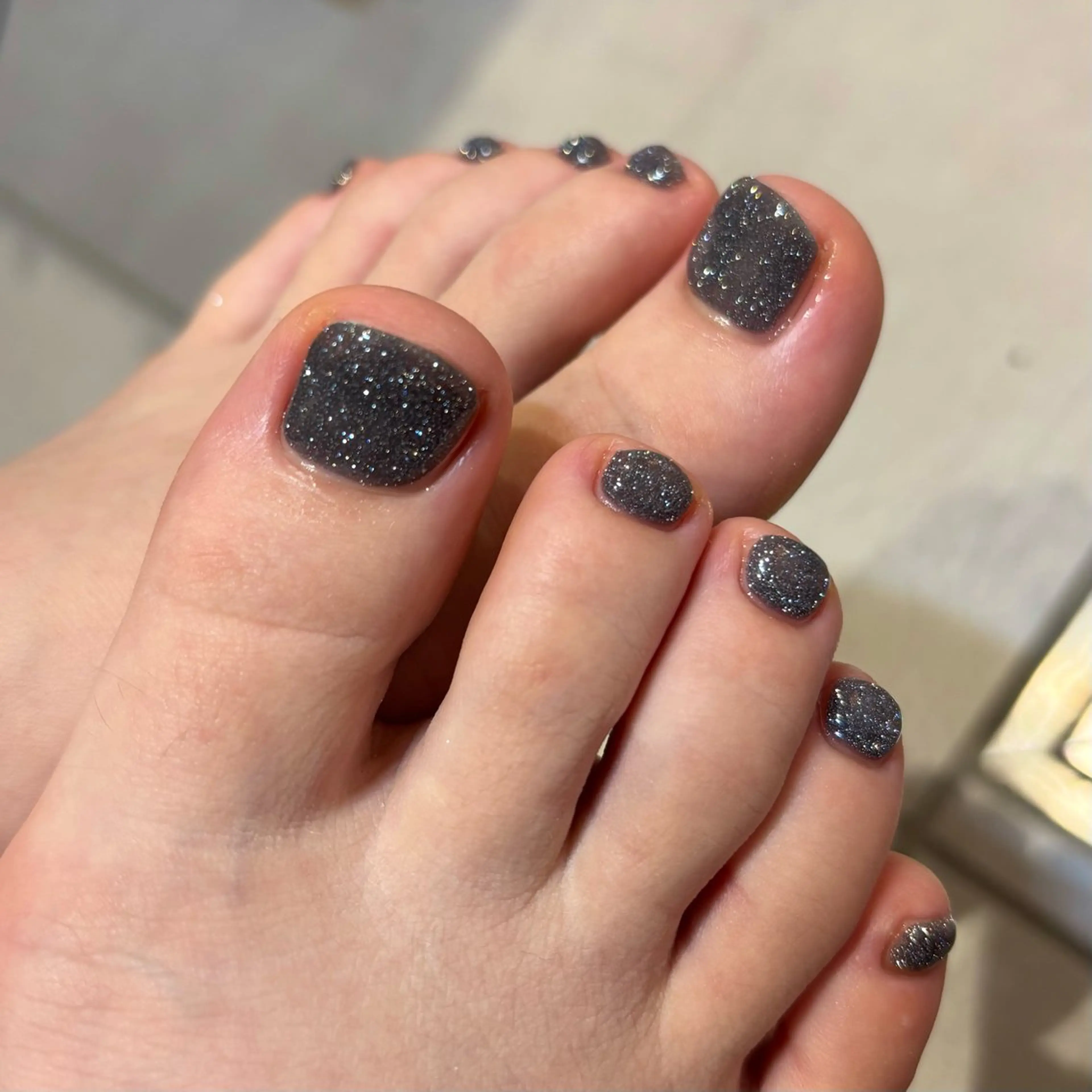 ネイル フラッシュネイル ワンカラーネイル フットネイル 荒巻 めいのネイルデザイン