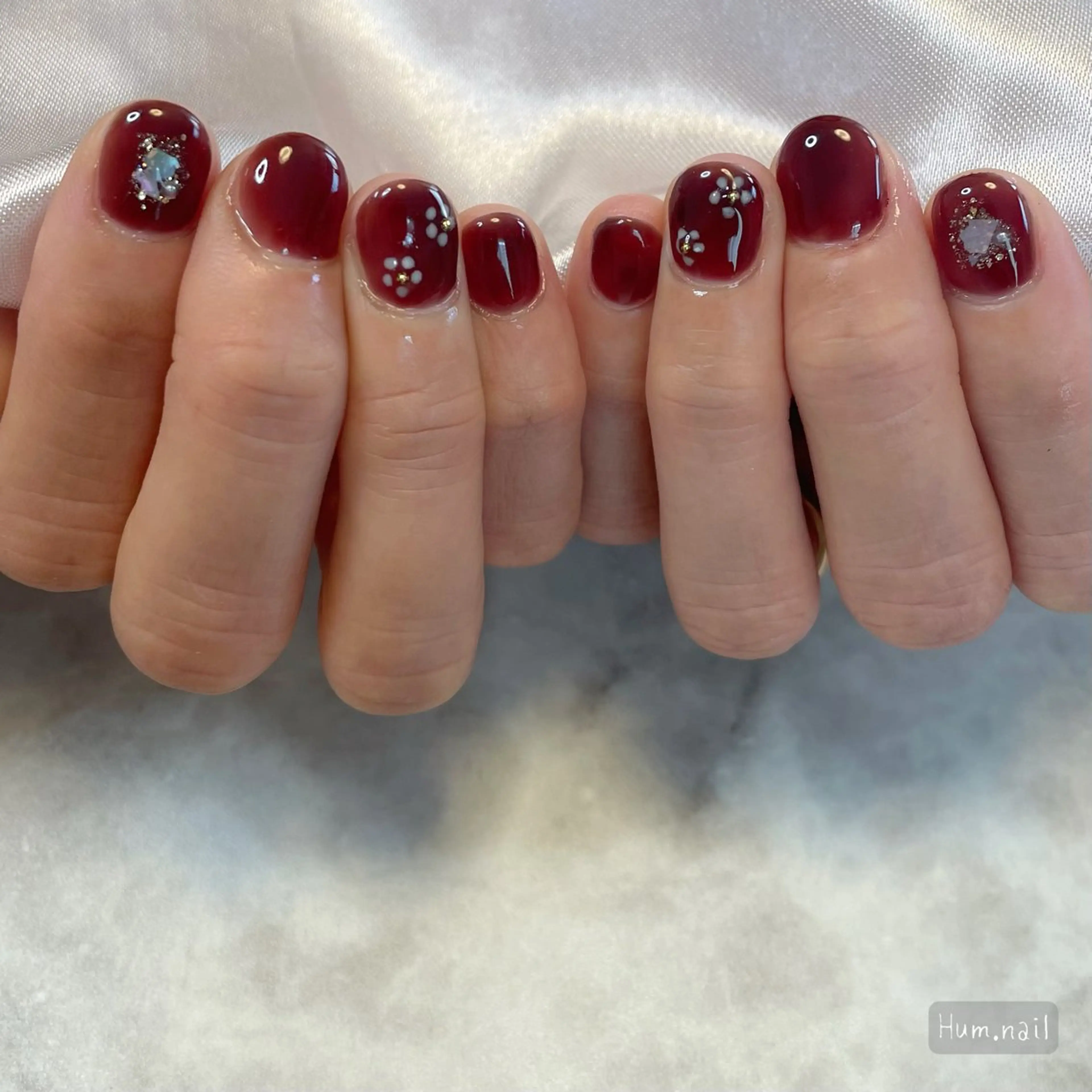 ネイル ハンドネイル Hum.nail （はむ.ねいる）のネイルデザイン