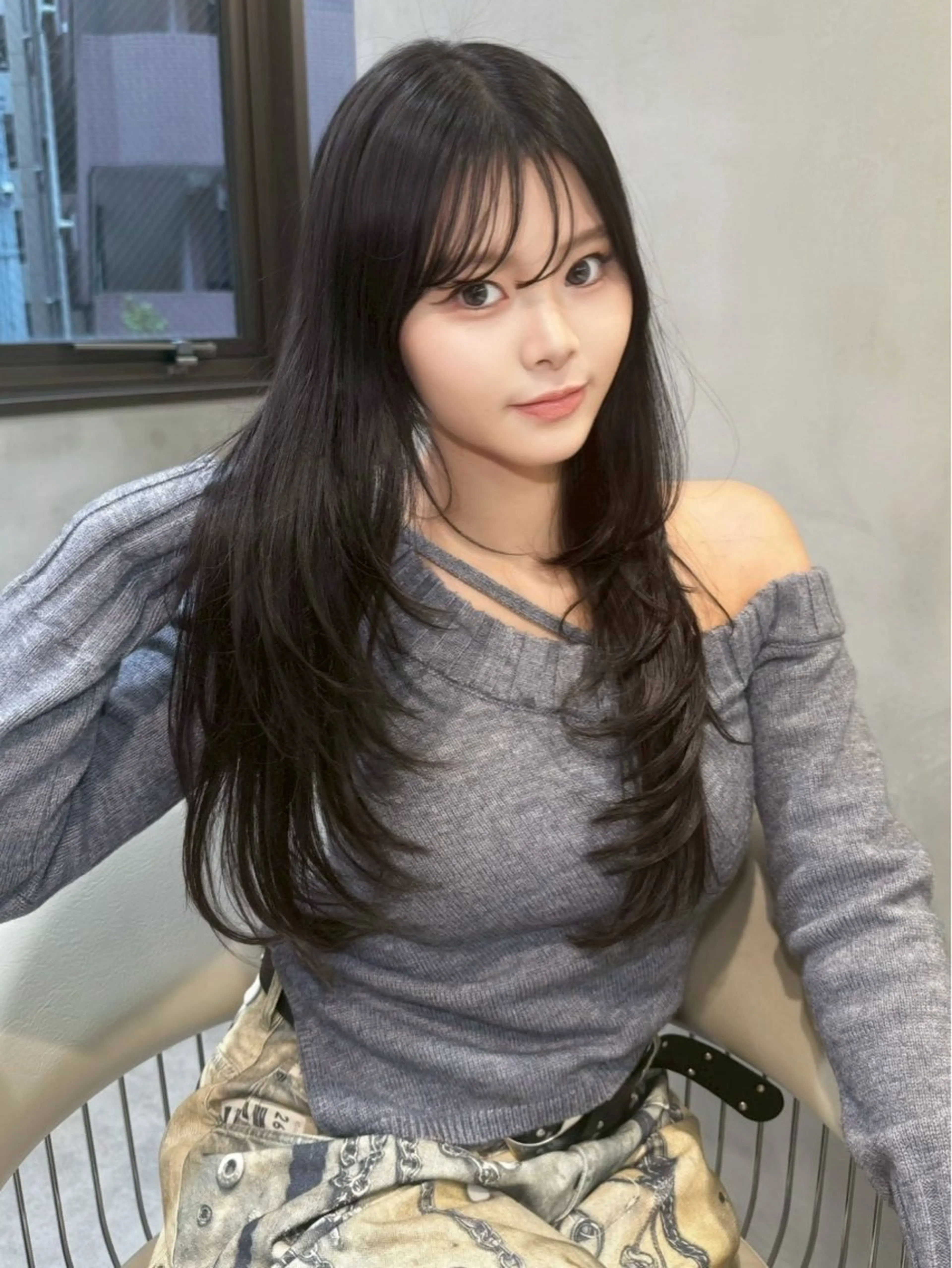 セミロング カラー ヘアアレンジ 髪質改善 縮毛矯正 カット ヘアカラー トリートメント 美髪矯正🫧/ 吉田こうすけのヘアスタイル