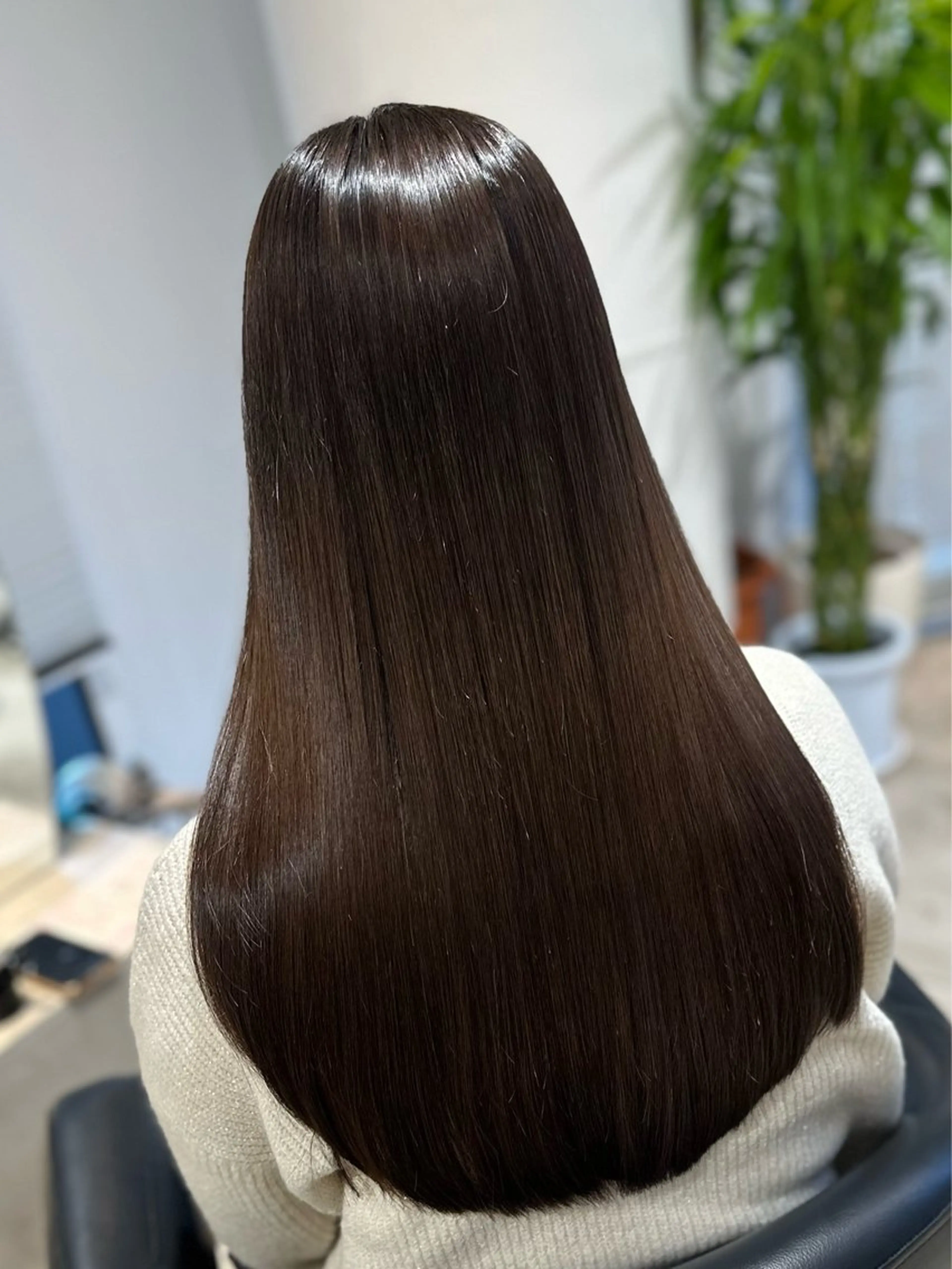 ロング パーマ カット 縮毛矯正 トリートメント 美髪矯正🫧艶髪特化 🫧関口太郎のヘアスタイル