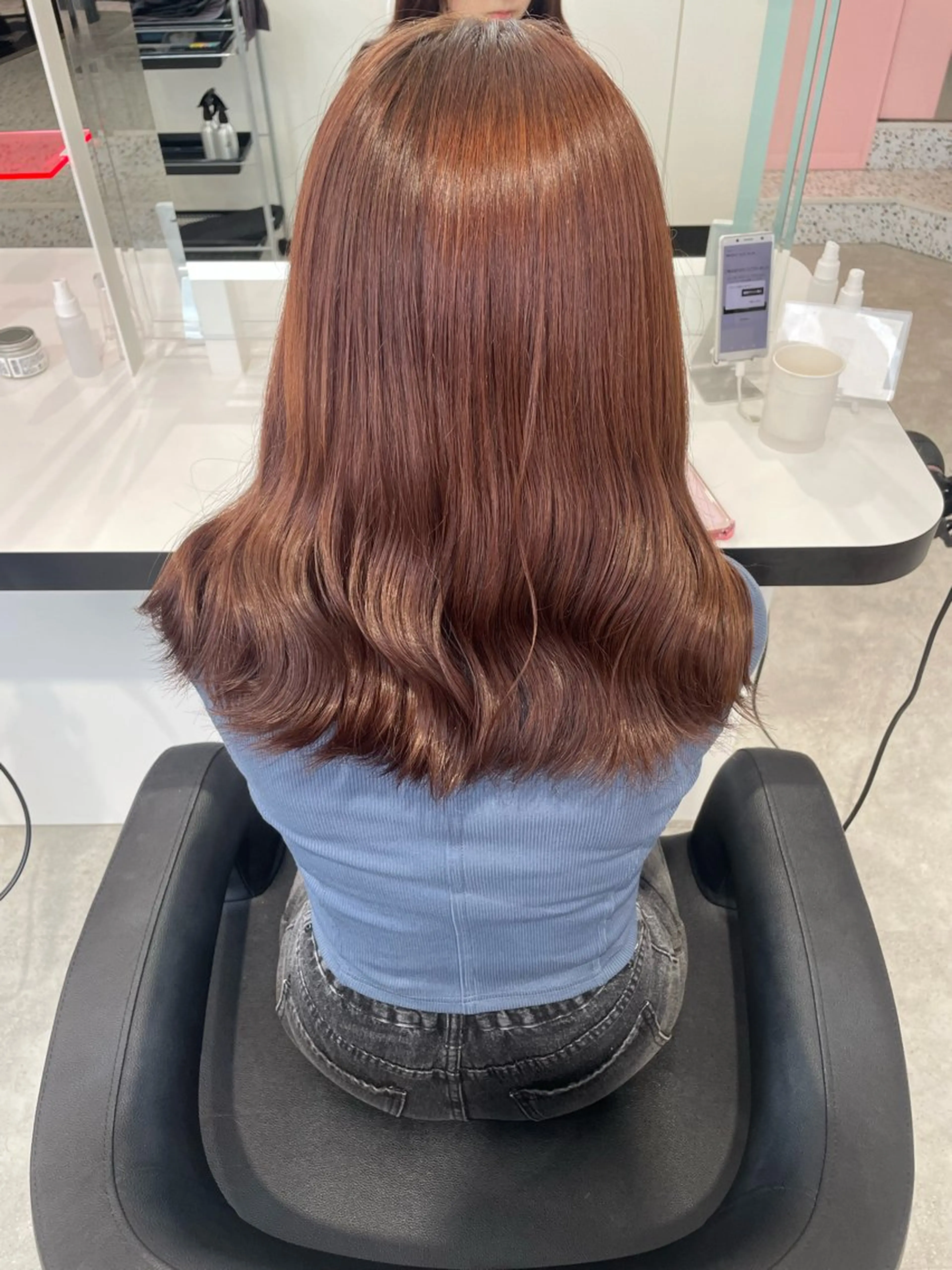 ロング カラー エフェクトブリーチ／ レイヤーカット／翔のヘアスタイル