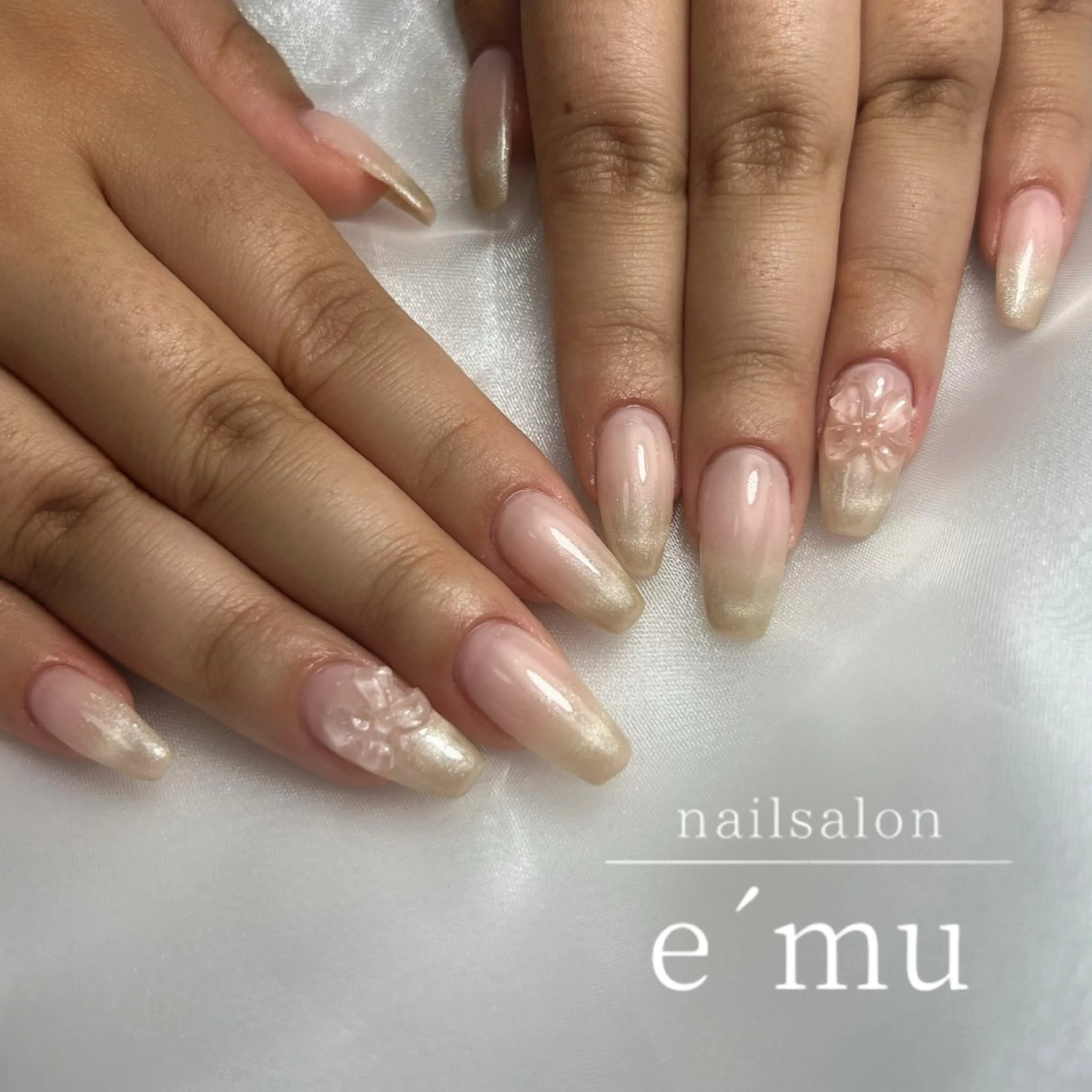 ネイル フレンチネイル ハンドネイル nailsalon e´muのネイルデザイン