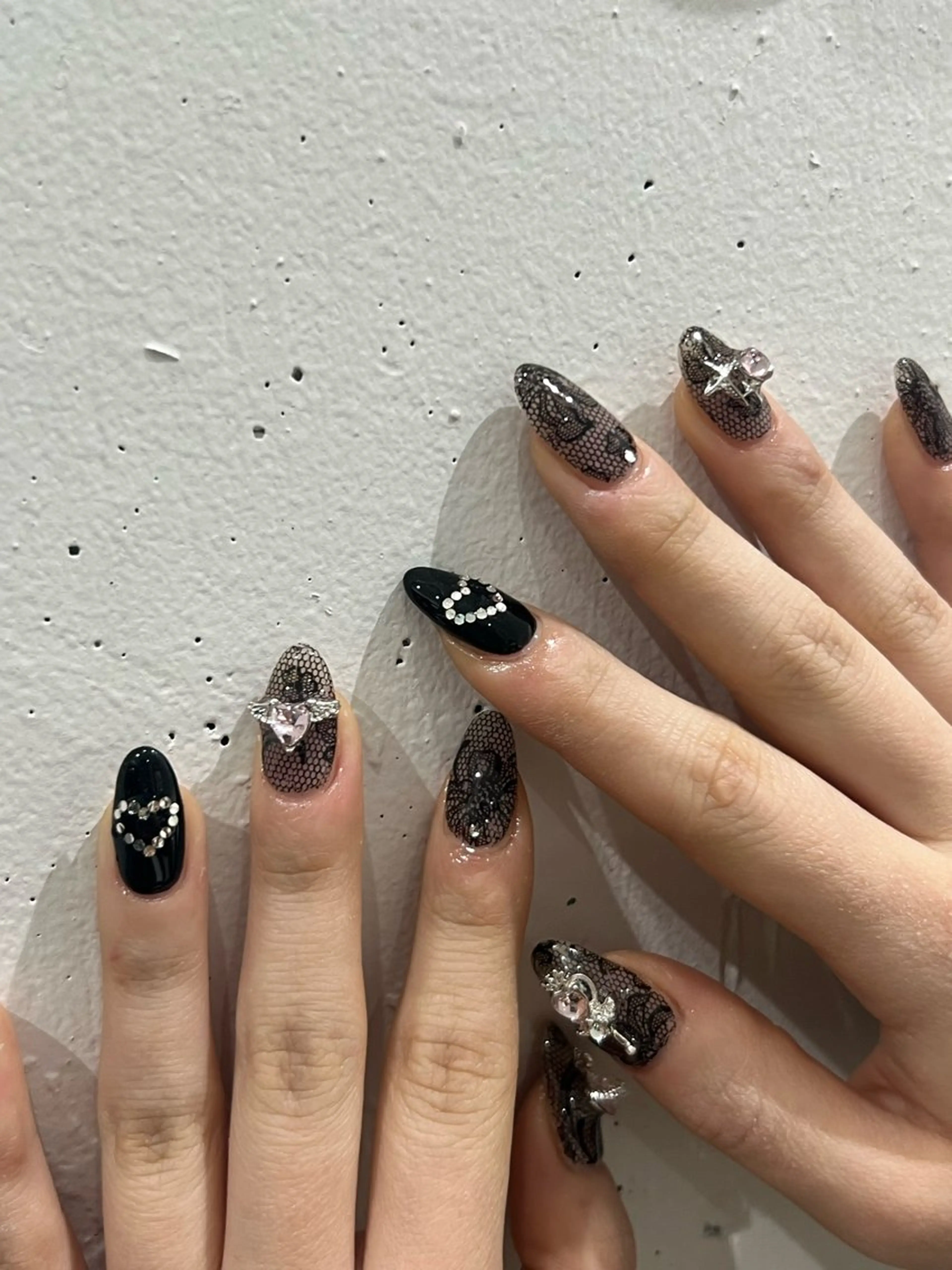 ネイル GO TODAY SHARE SALON 新宿Gratia店所属・RURU nailのネイルデザイン
