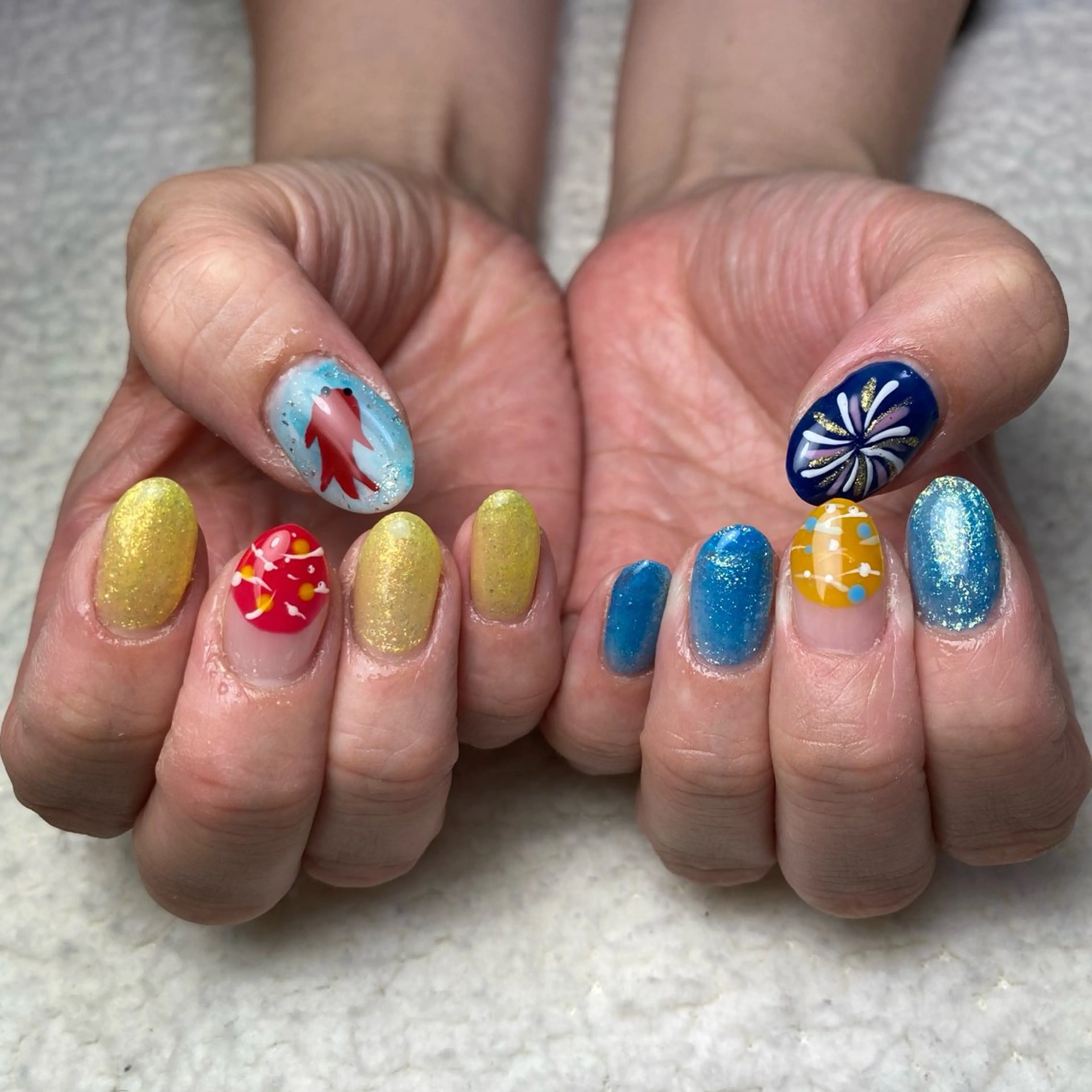 ネイル 夏ネイル ヨーヨーネイル ハンドネイル COCO+所属・COCO +のエステ・リラクイメージ