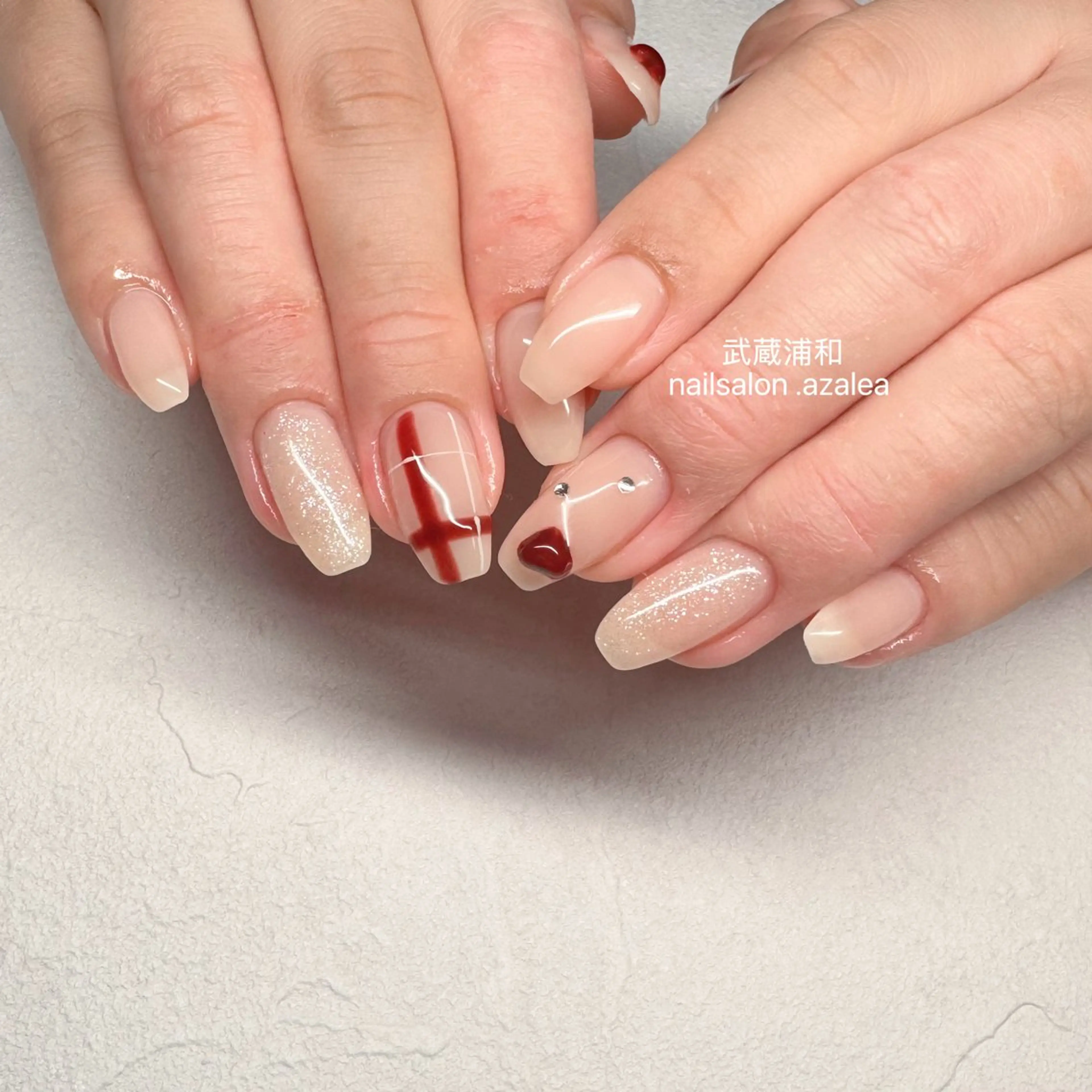 ネイル ハンドネイル R inのネイルデザイン
