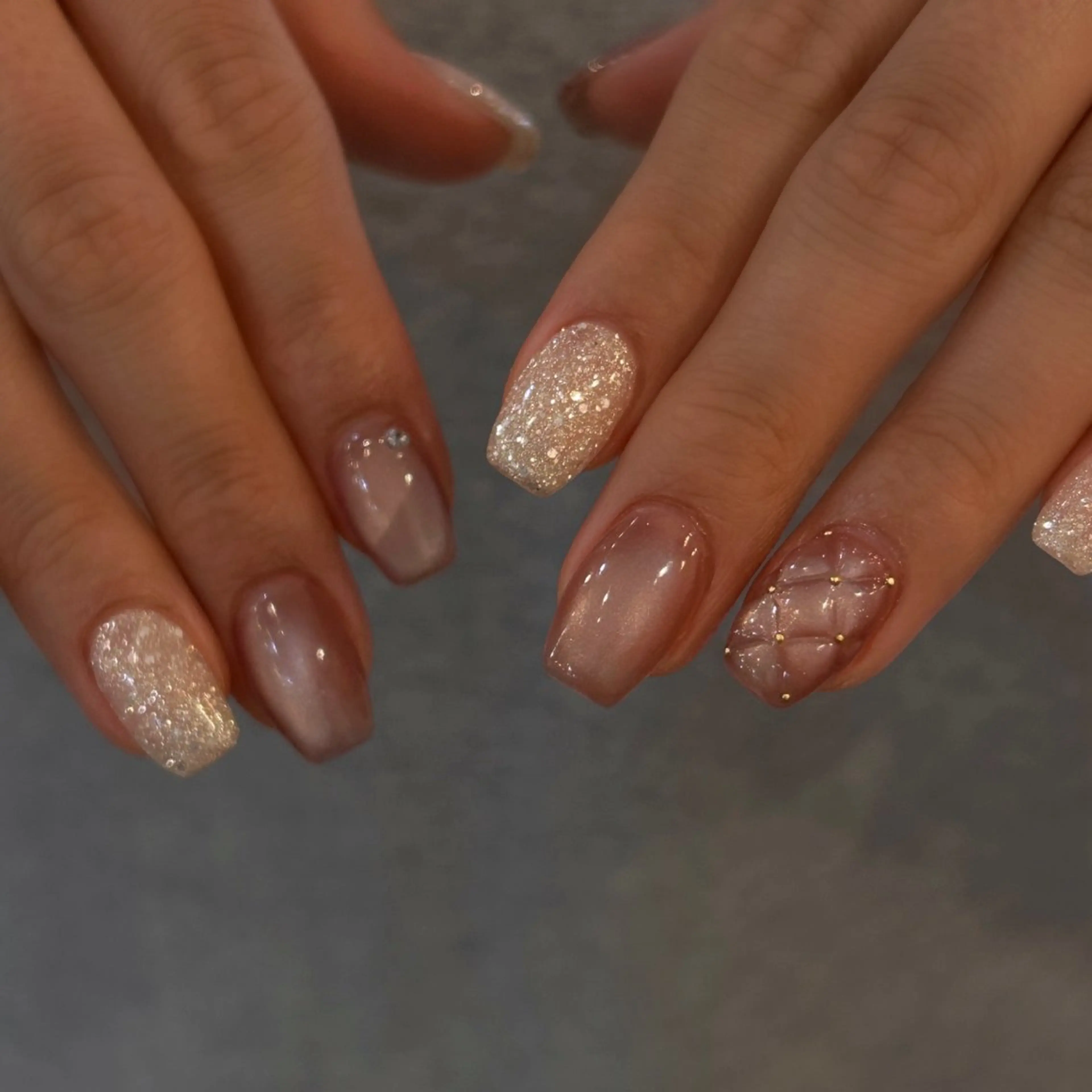 ネイル ガーリー マグネットネイル ピンク ハンドネイル hair  MILE.所属・MILE. mukonosouのネイルデザイン