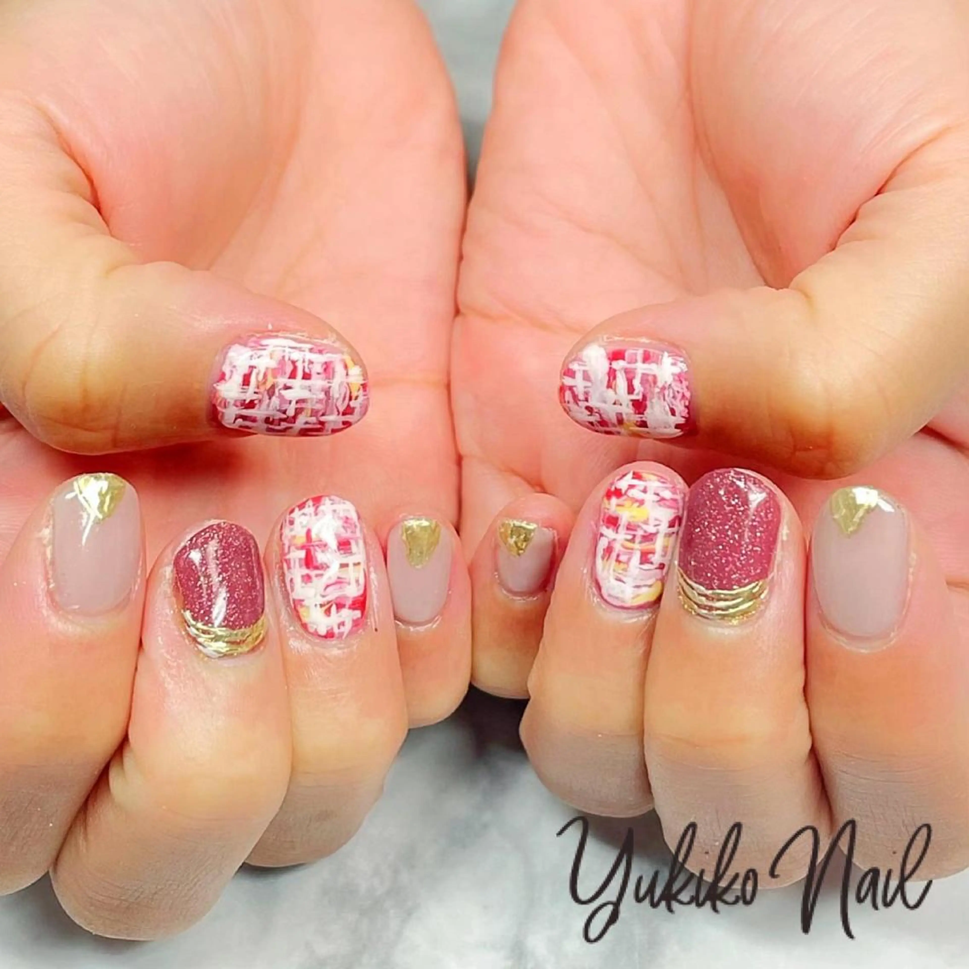 ネイル ミラーネイル ツイードネイル 冬ネイル ハンドネイル ユキコ ネイルのネイルデザイン