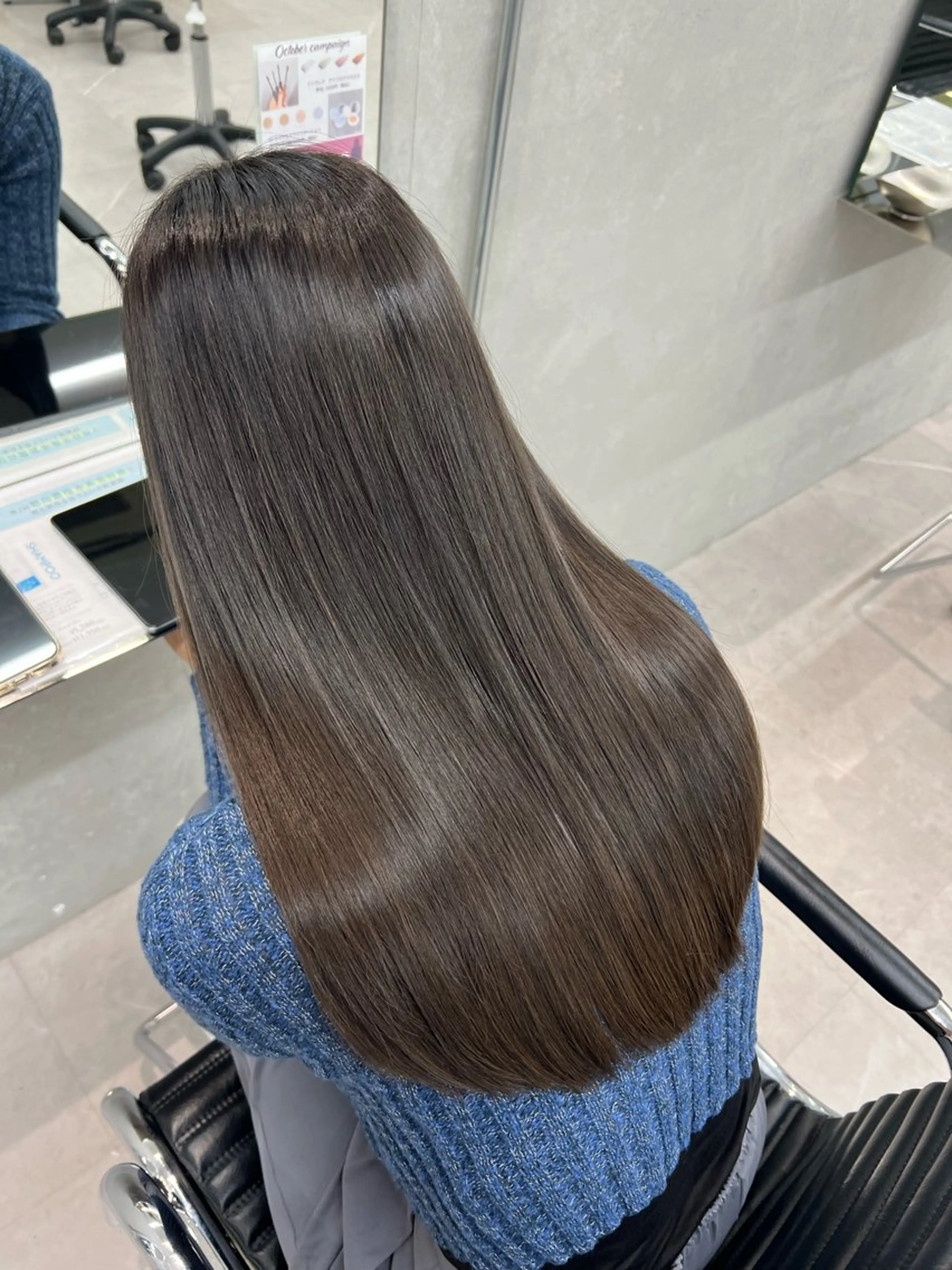 ロング 吉田 夢のヘアスタイル