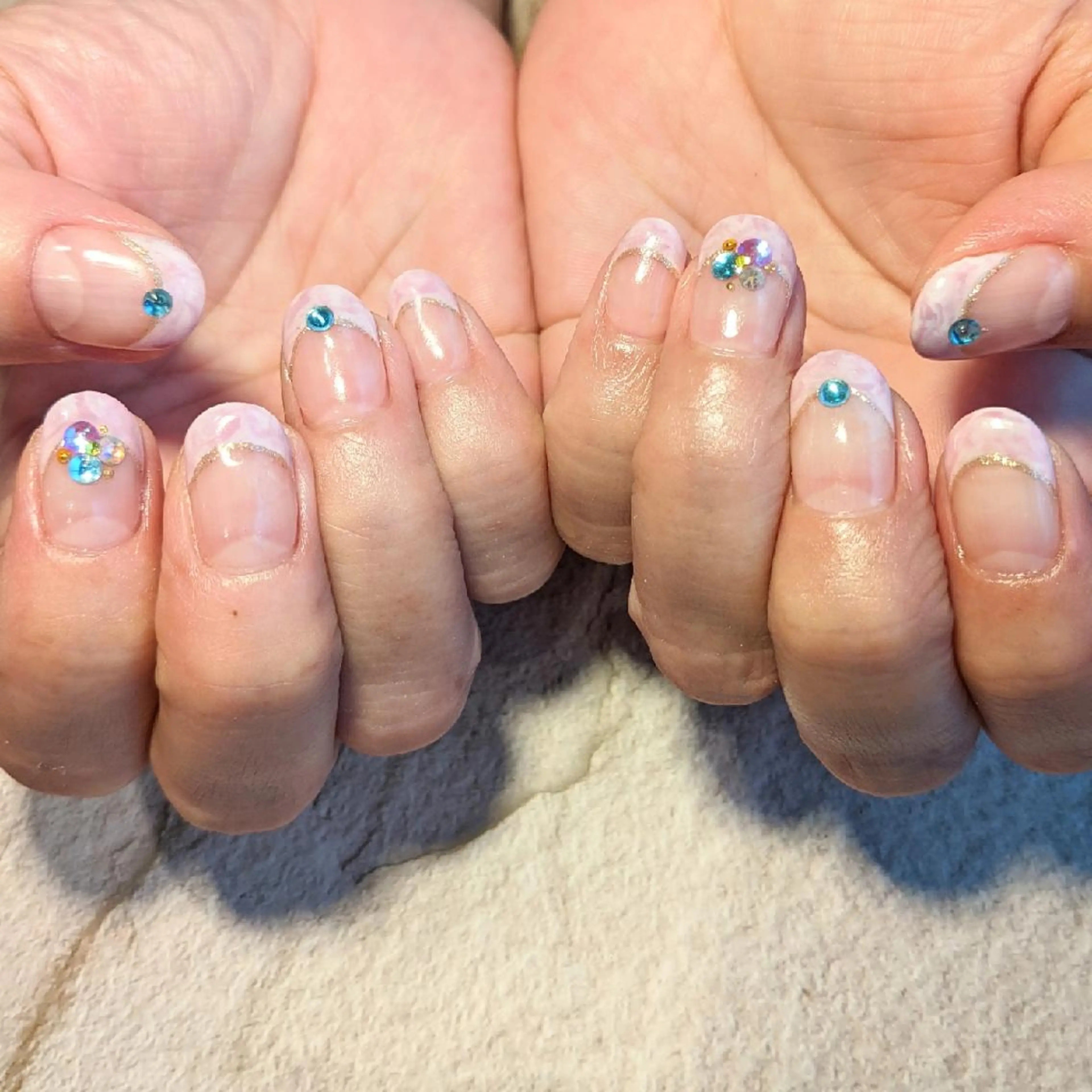 ネイル ｱｲﾗｯｼｭ ﾈｲﾙ ｻﾛﾝ つけるのマツエク・マツパデザイン