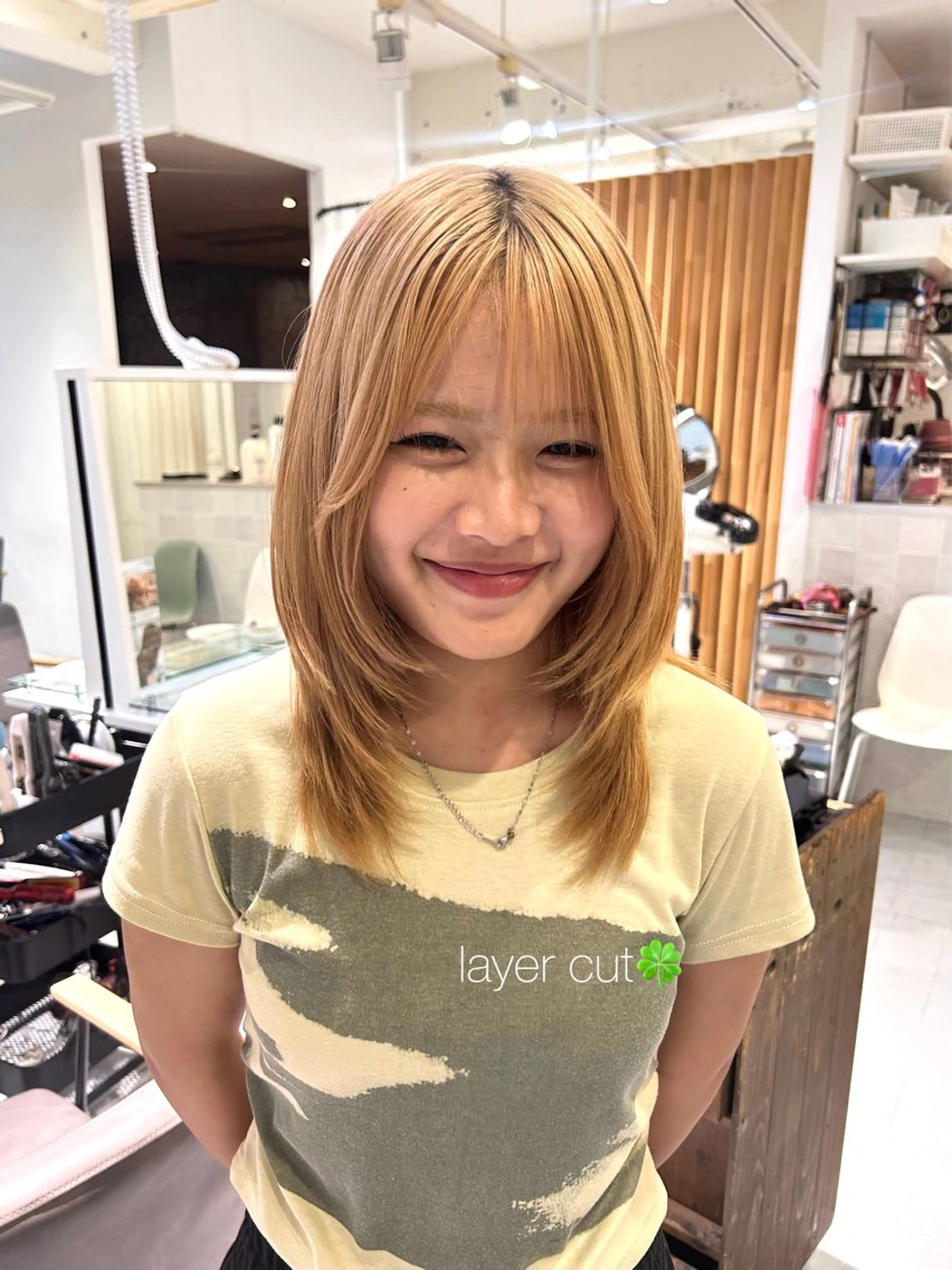 セミロング カット 韓国ヘア ‎⟡.·KANA🐥のヘアスタイル