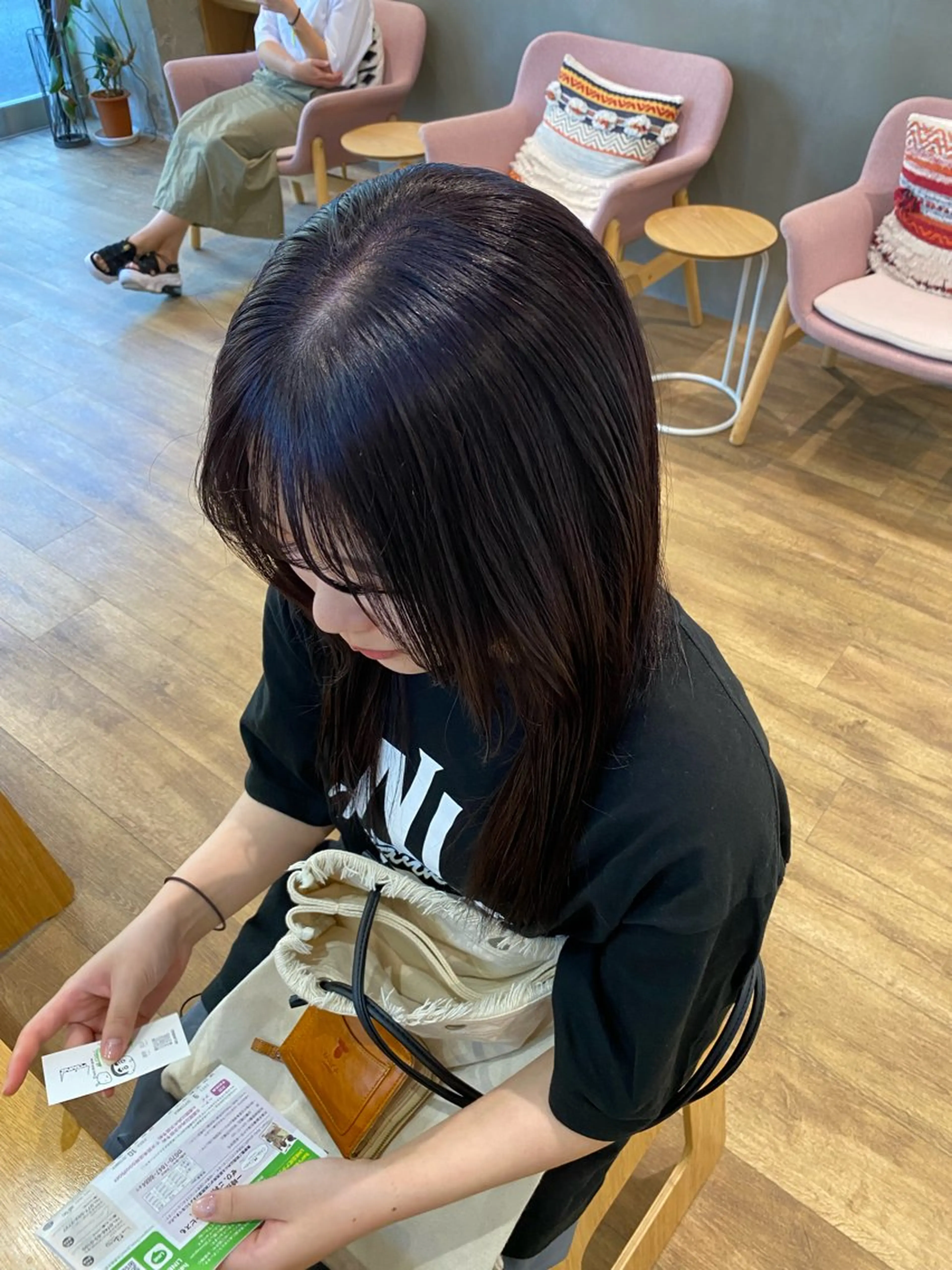 ロング カラー 藤野 凪沙のヘアスタイル