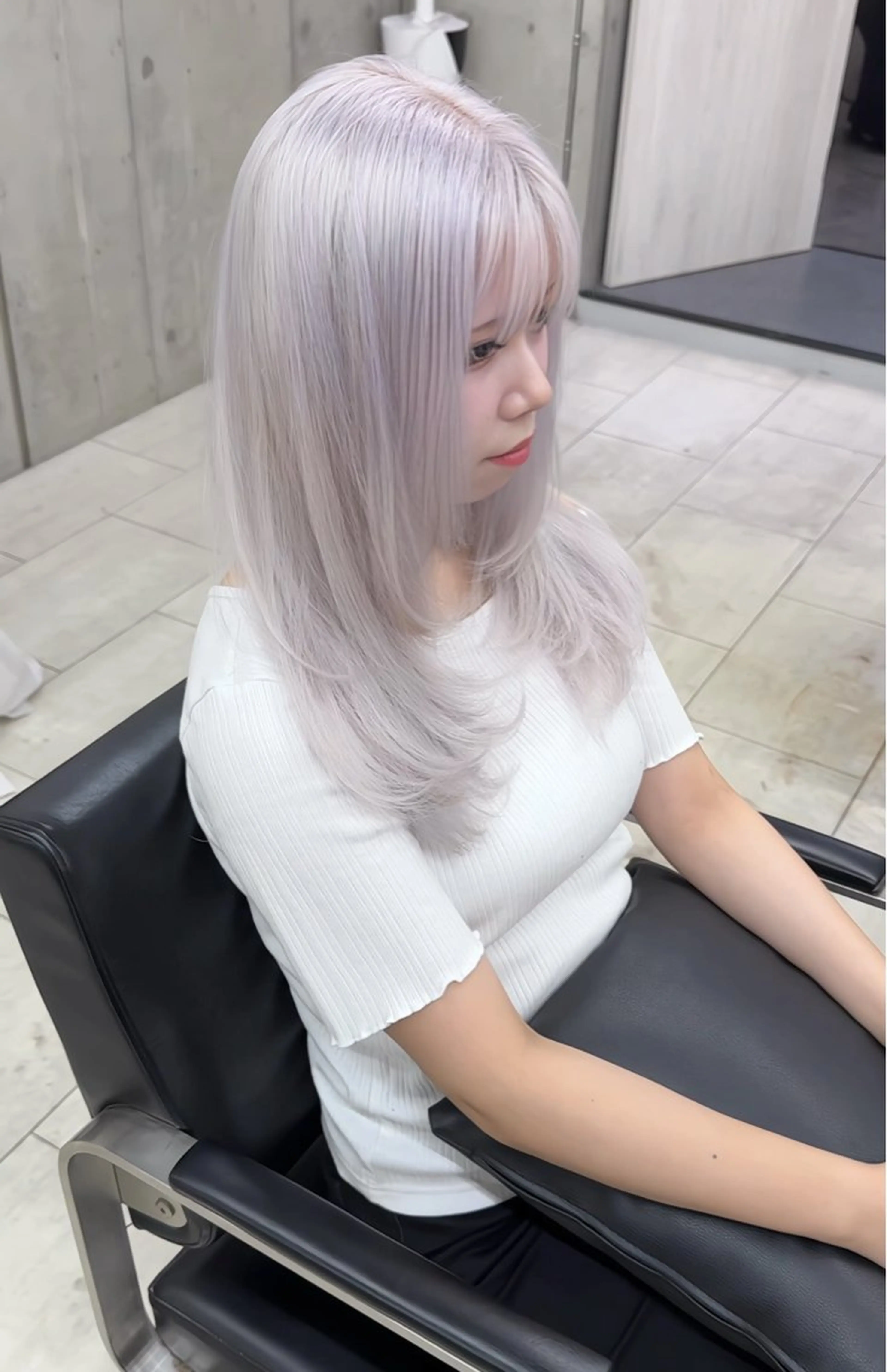 セミロング カラー Kvell&Co.所属・心斎橋/✨ハイトーン ✨/isseiのヘアスタイル