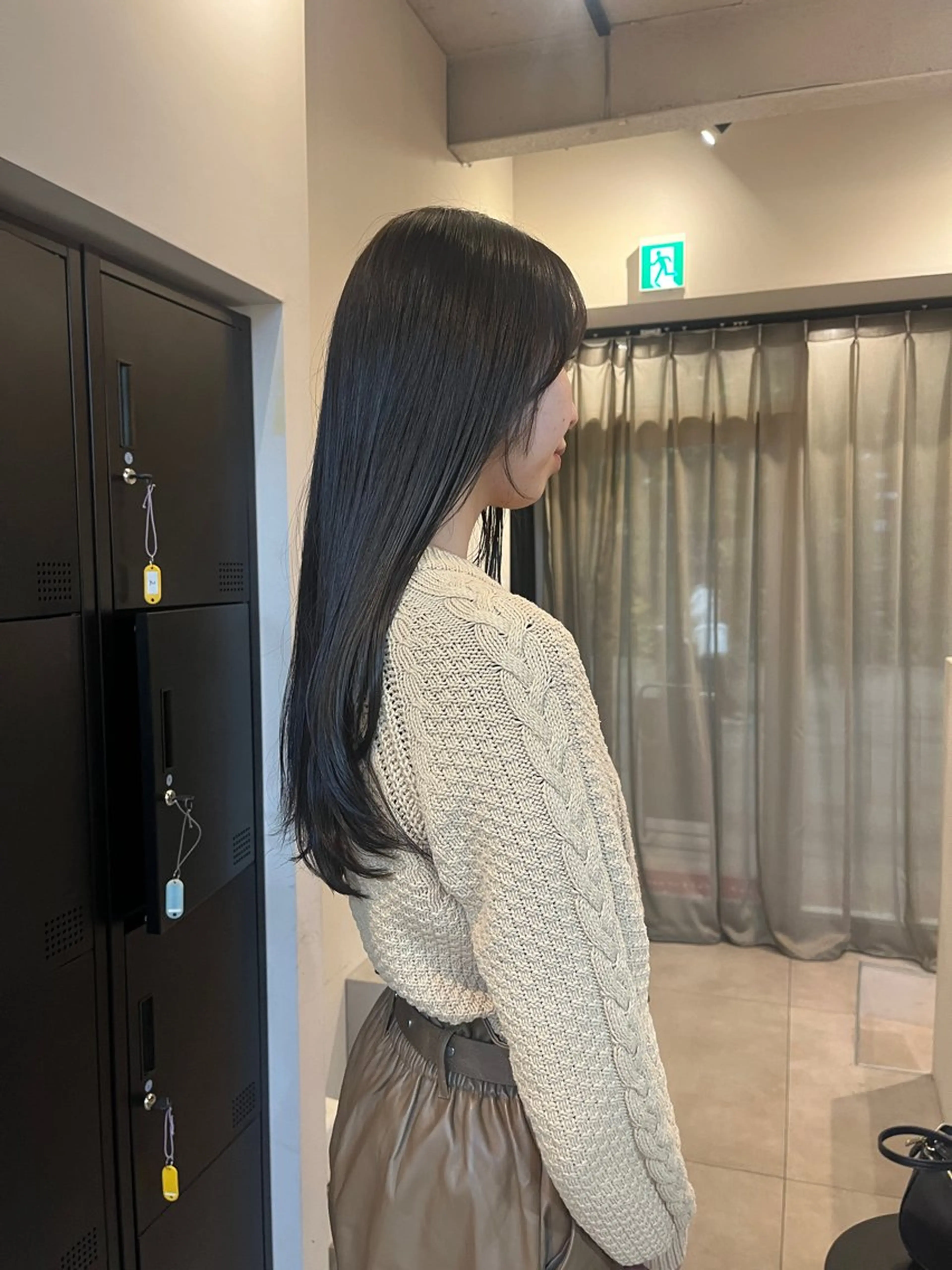 ロング カラー 透明感カラー カット ヘアカラー 竹内 穂乃佳のヘアスタイル