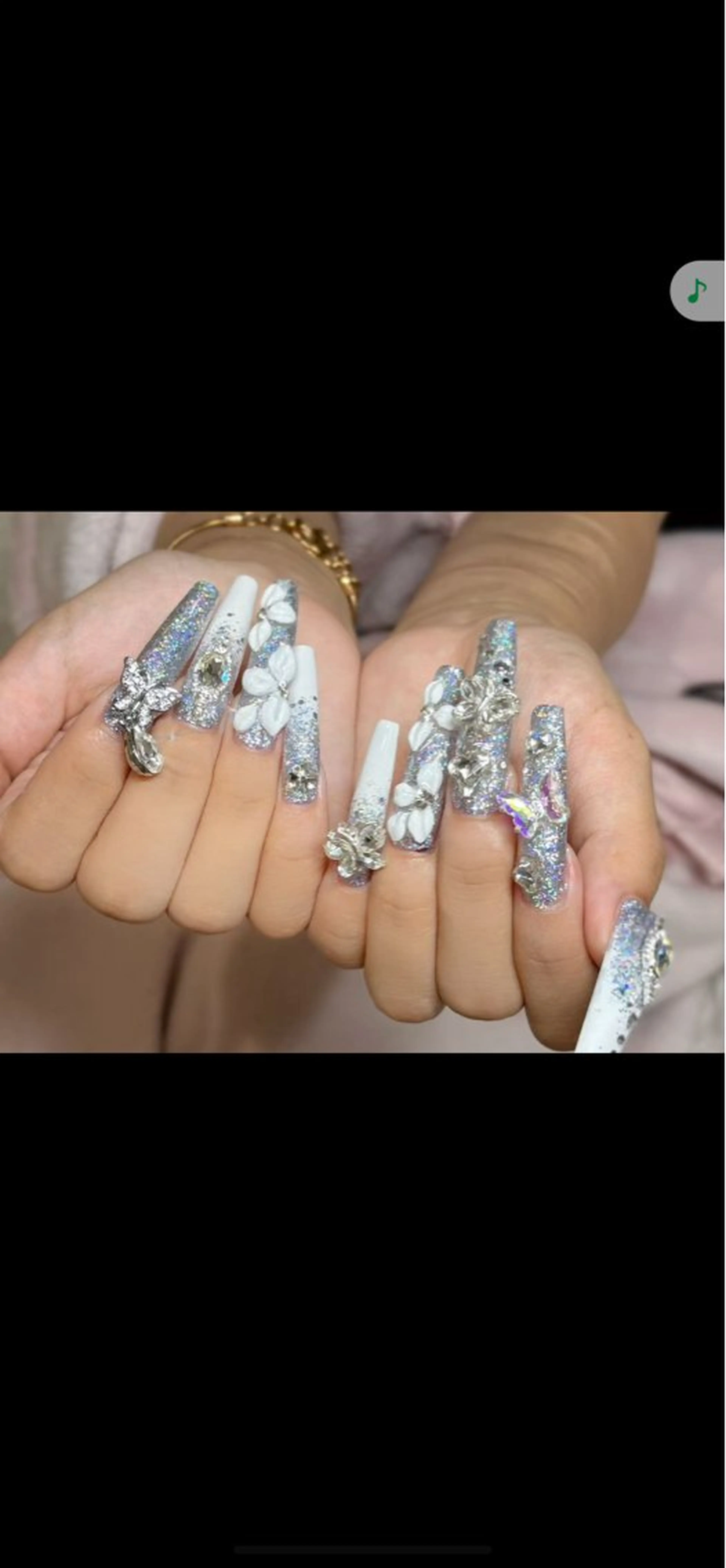 ネイル RINA 🌸のネイルデザイン