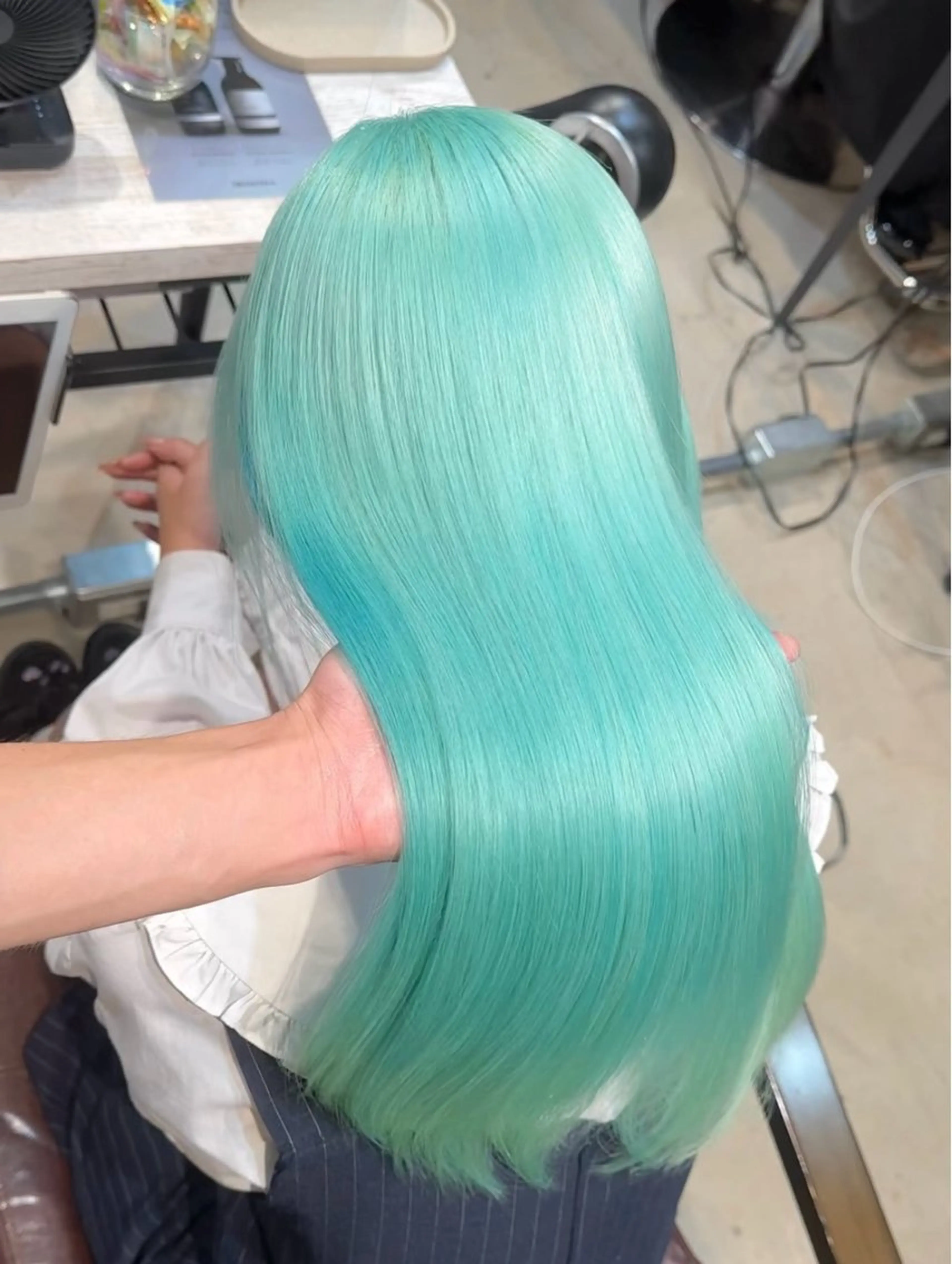 カラー ミント ミントグリーン レイヤーカット/ ボブカット/ケンヤのヘアスタイル