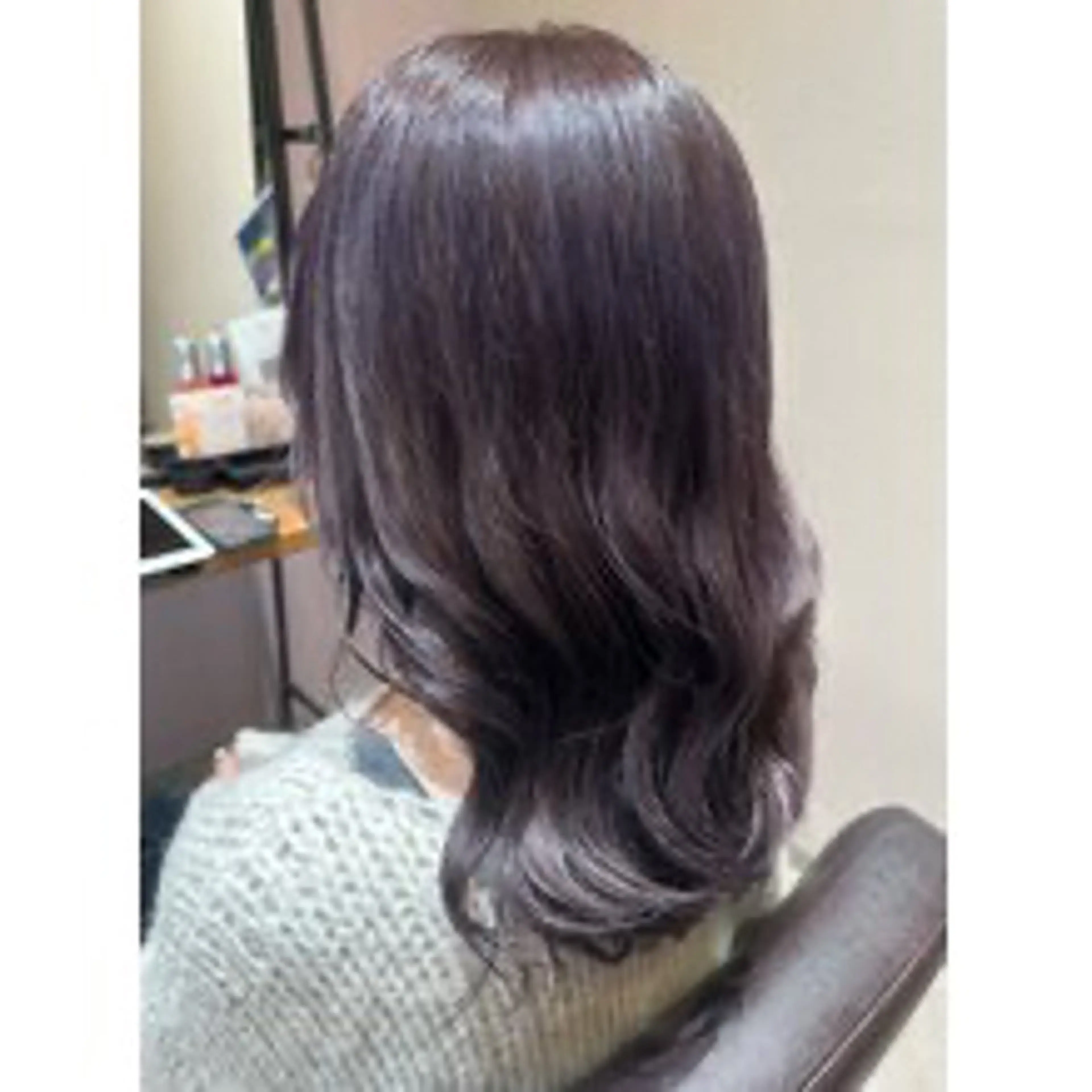 カラー 梶 瑞希のヘアスタイル