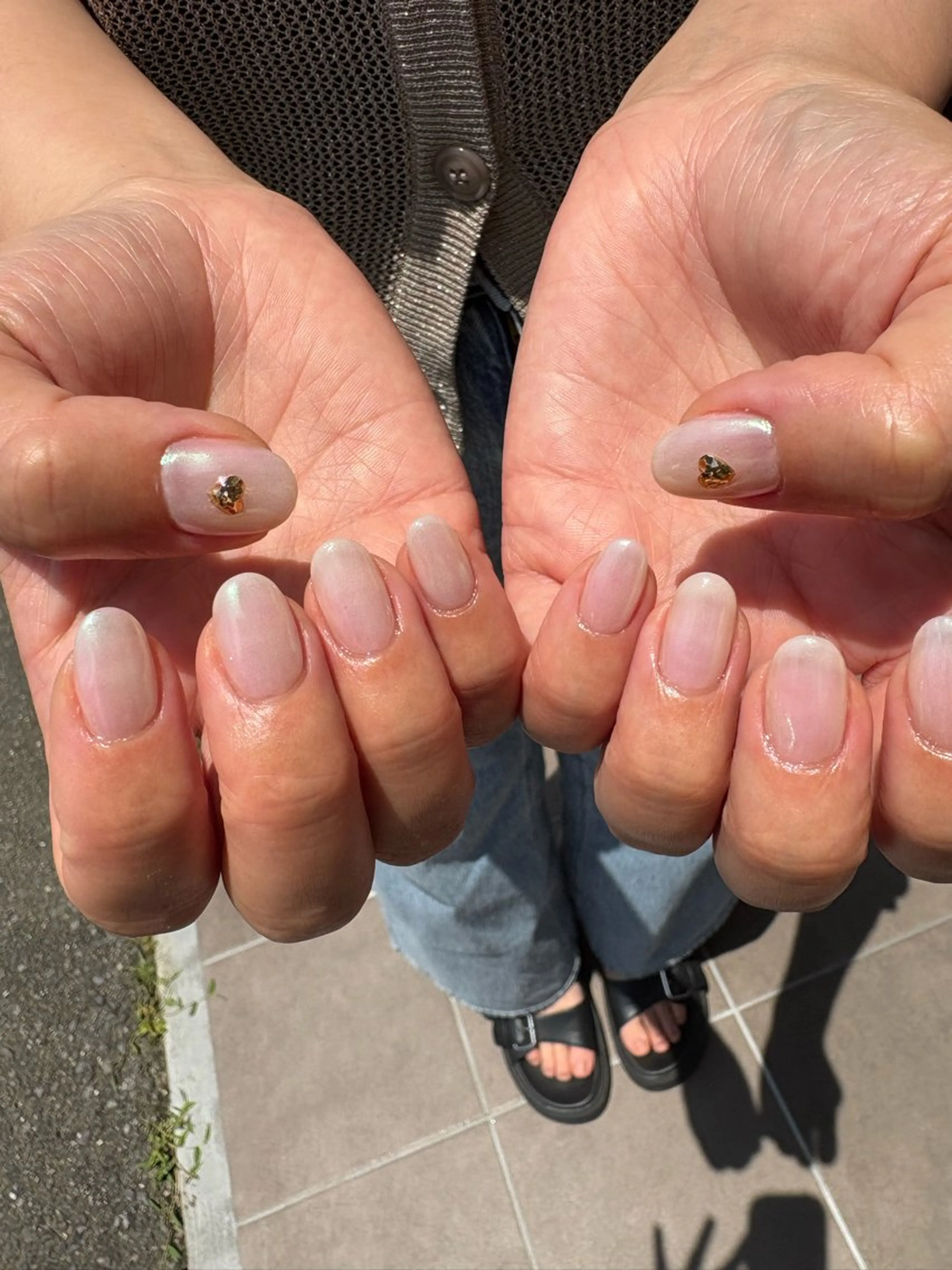 ネイル オーロラネイル ミラーネイル atelier7. yukiのネイルデザイン