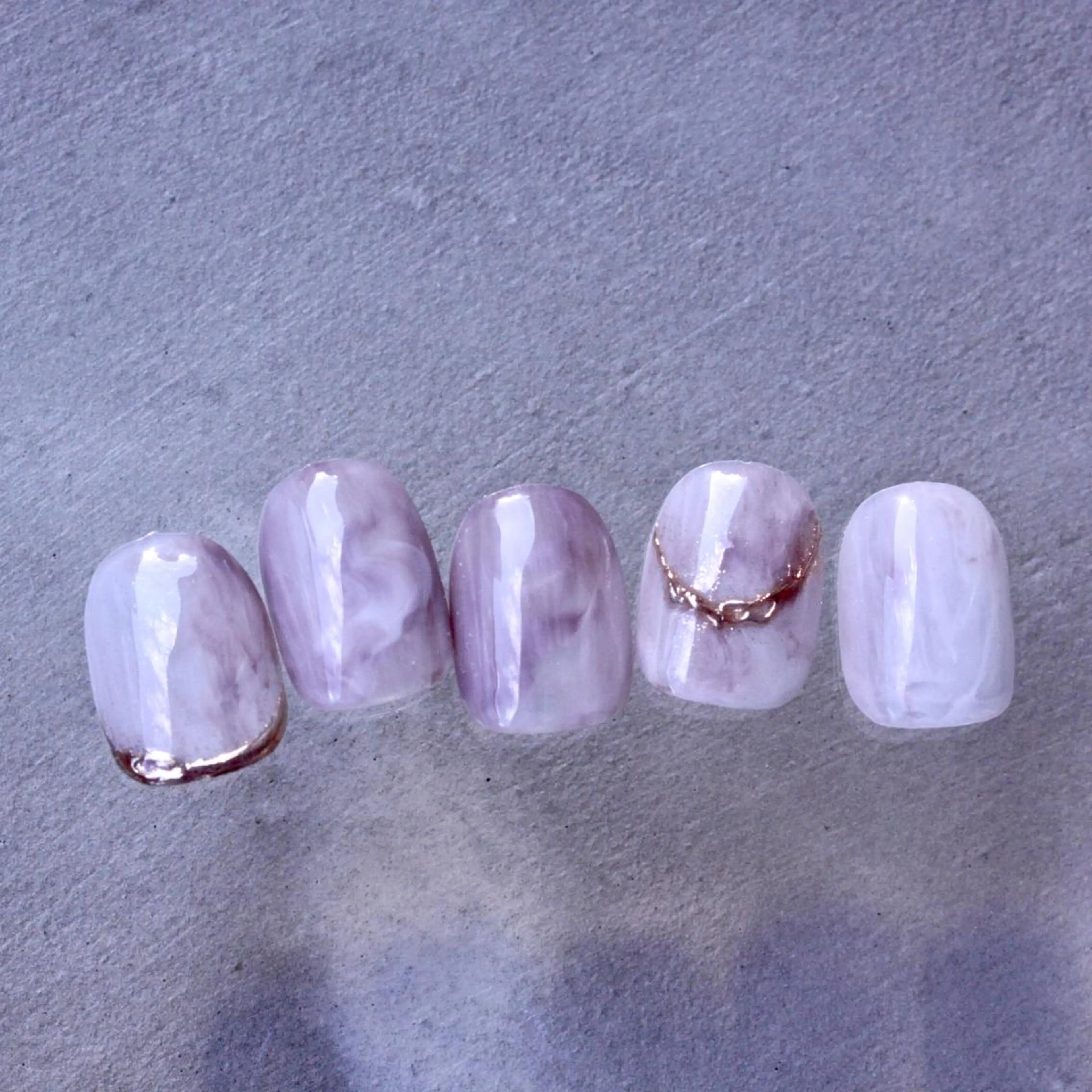 ネイル 大理石ネイル(マーブル) ストーンネイル ハンドネイル Elio所属・Elio 国泰寺のネイルデザイン