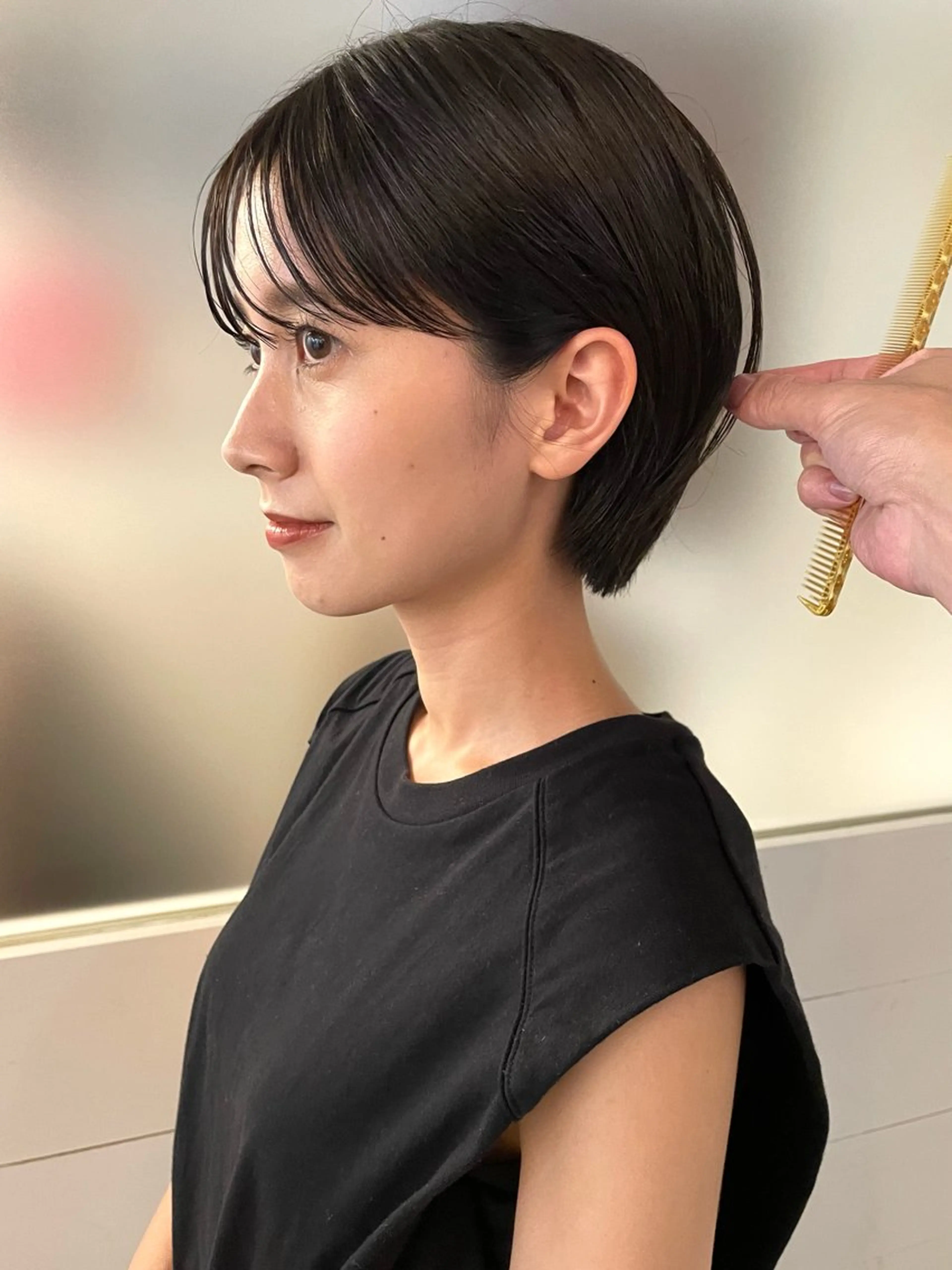 ショート ハヤシ ルカのヘアスタイル