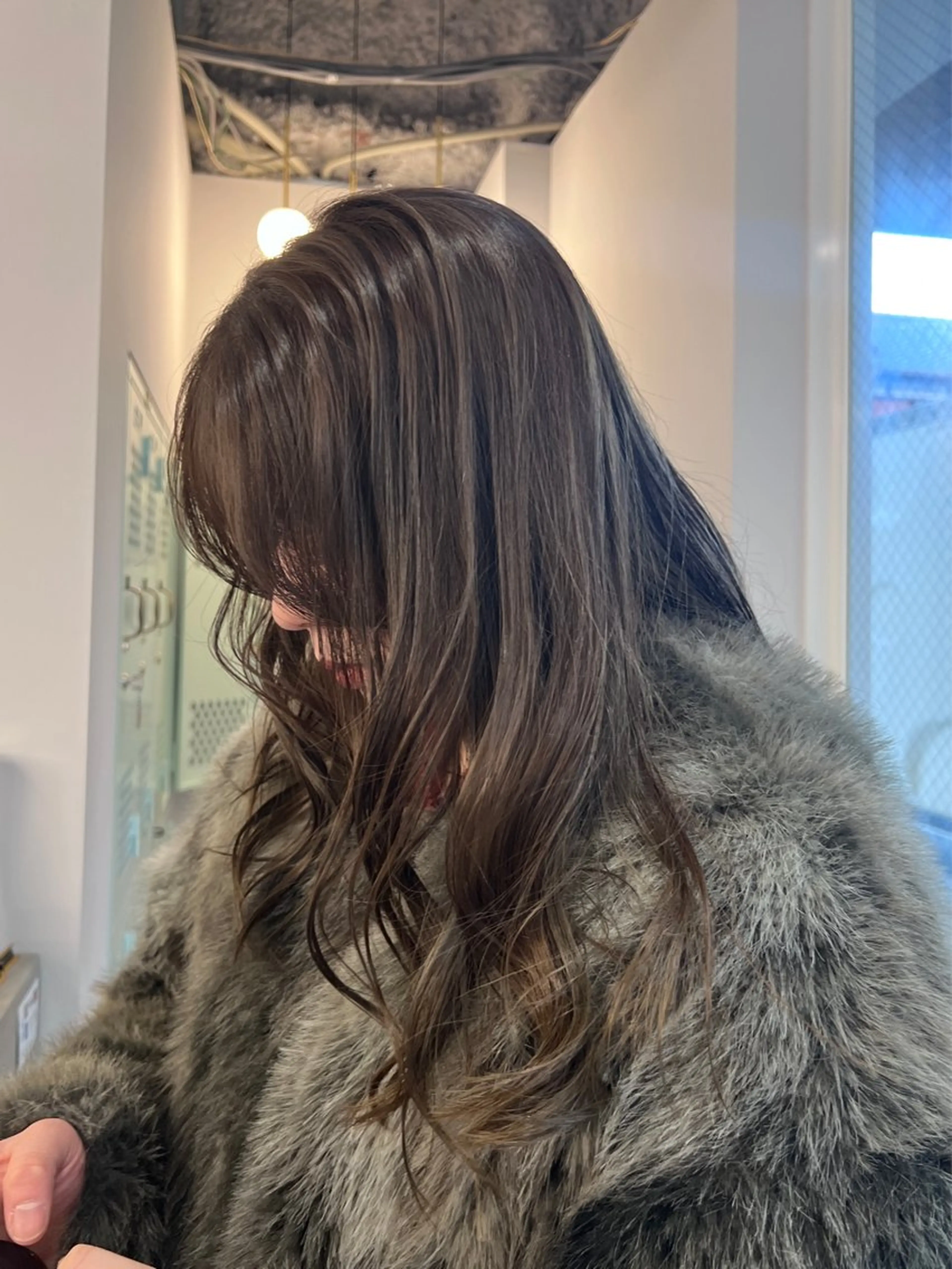 セミロング 仲川 沙希のヘアスタイル