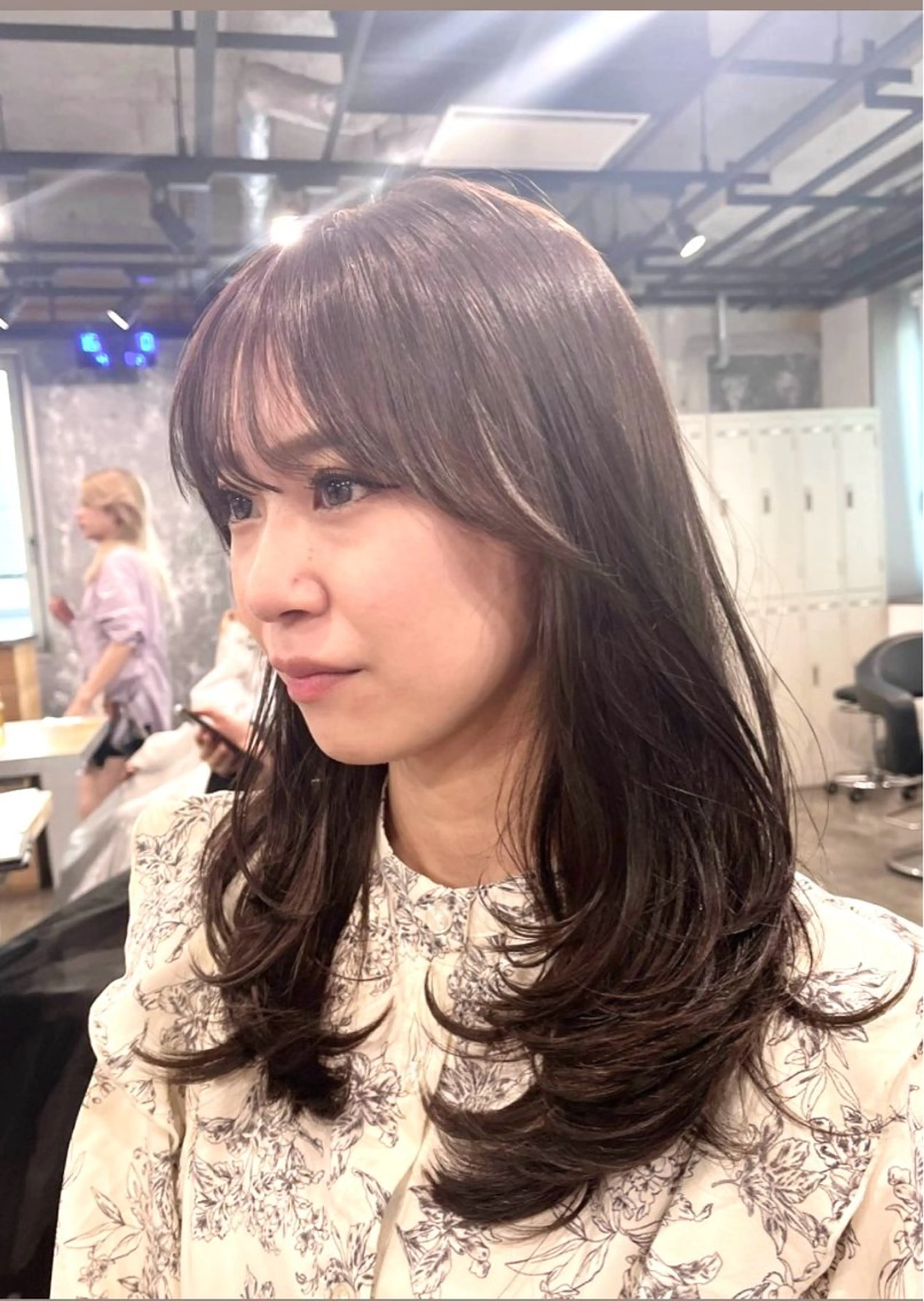 ミディアム ミディアムレイヤー レイヤーカット haire所属・似合わせhair🌷 momoのヘアスタイル