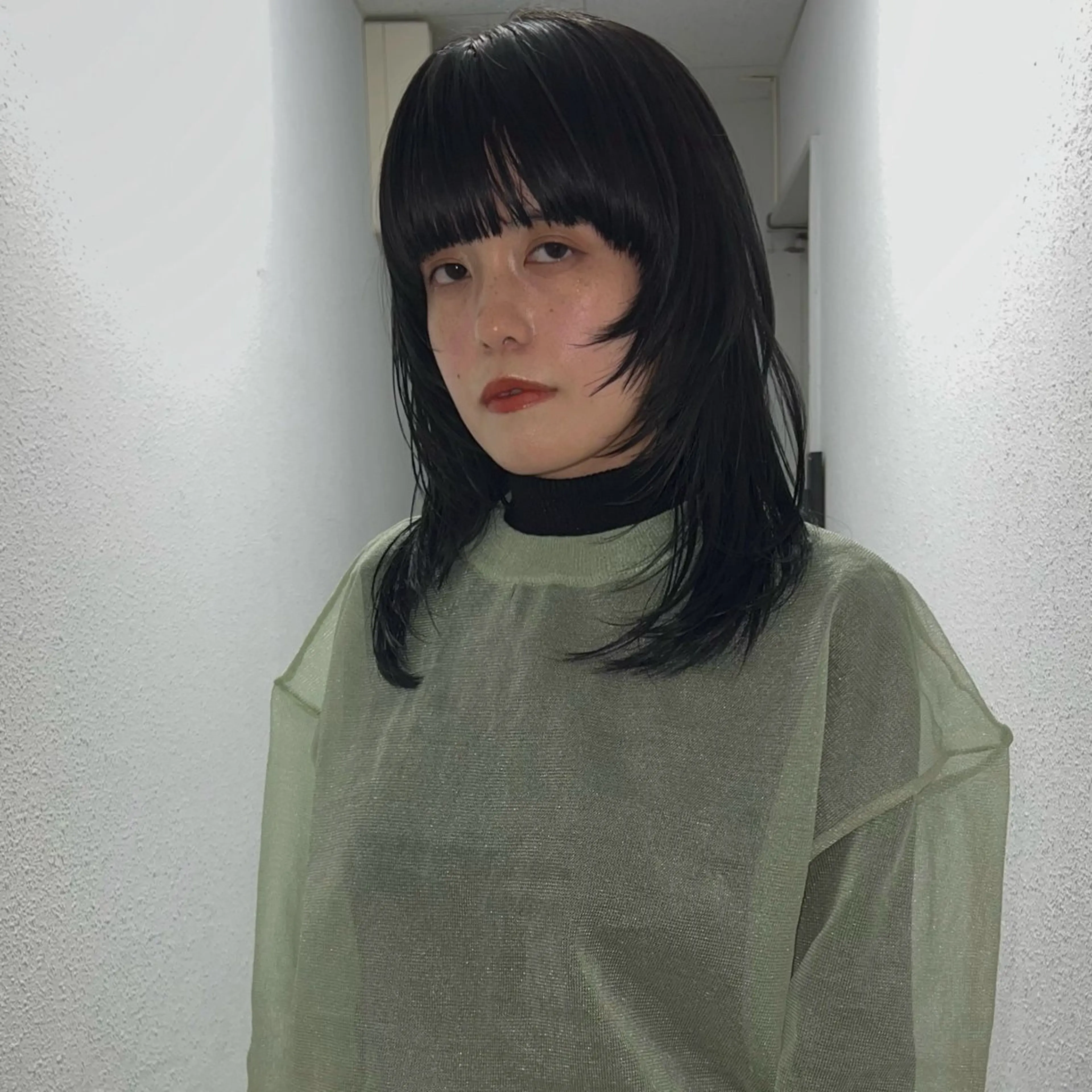 ミディアム Hz/金子 亮/レイヤーカットのヘアスタイル