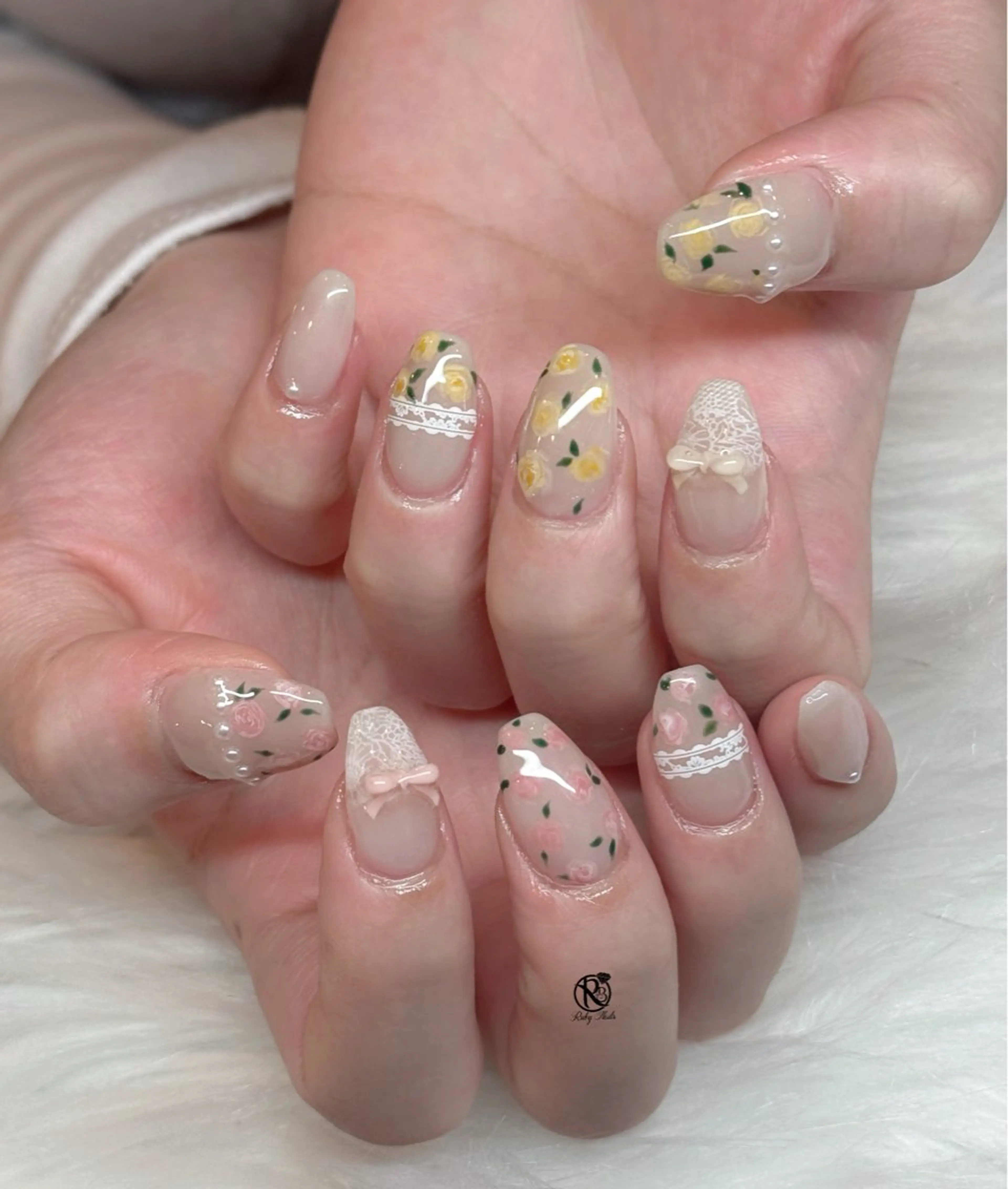 ネイル ボルドー ブラウン チークネイル ドット フットネイル ハンドネイル CHERRYネイルサロン所属・チェリネイルサロン 霞ヶ関のネイルデザイン