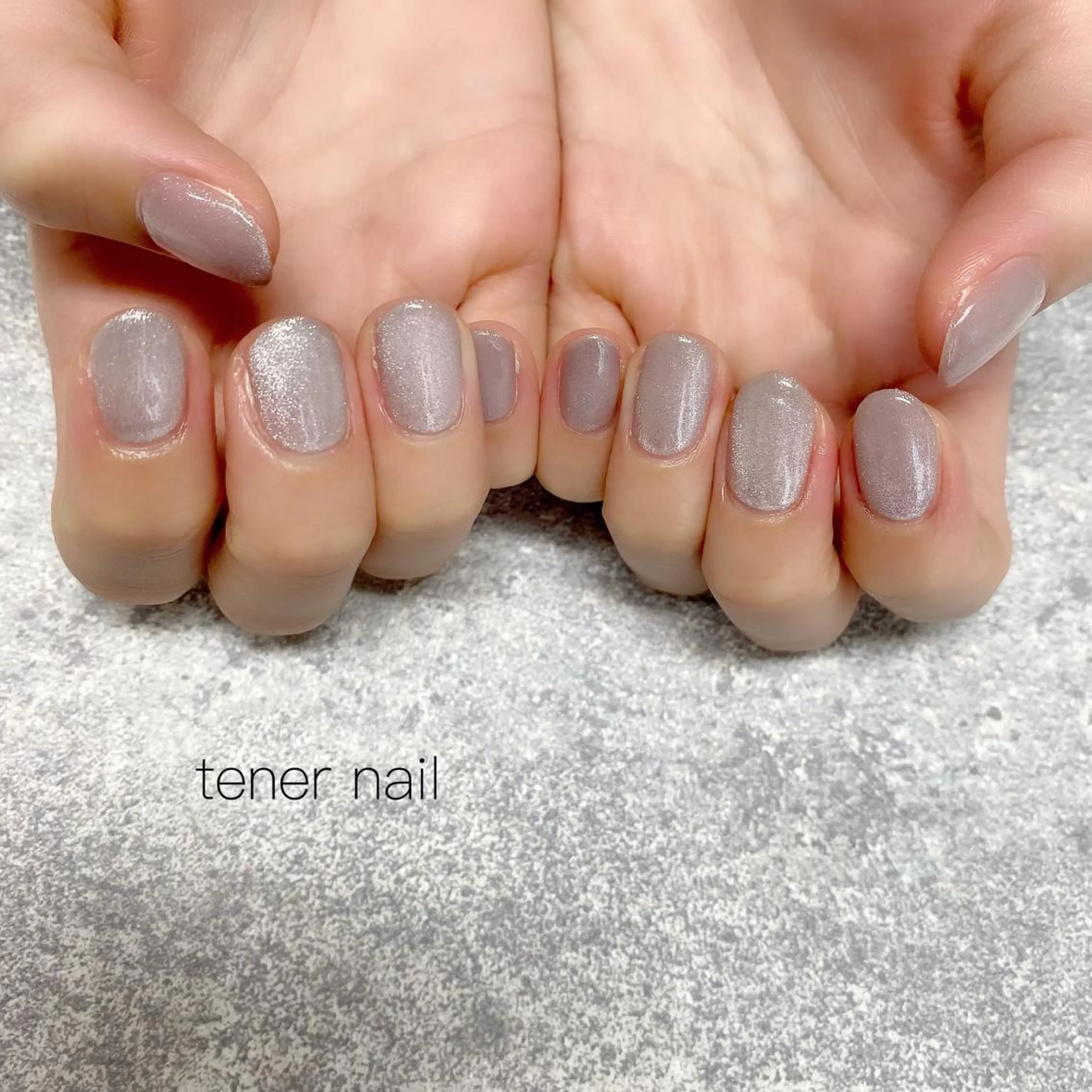 ネイル マグネットネイル マグネットワンカラー ワンカラーネイル tener  nail  テネルネイル所属・テネルネイル tener nailのネイルデザイン