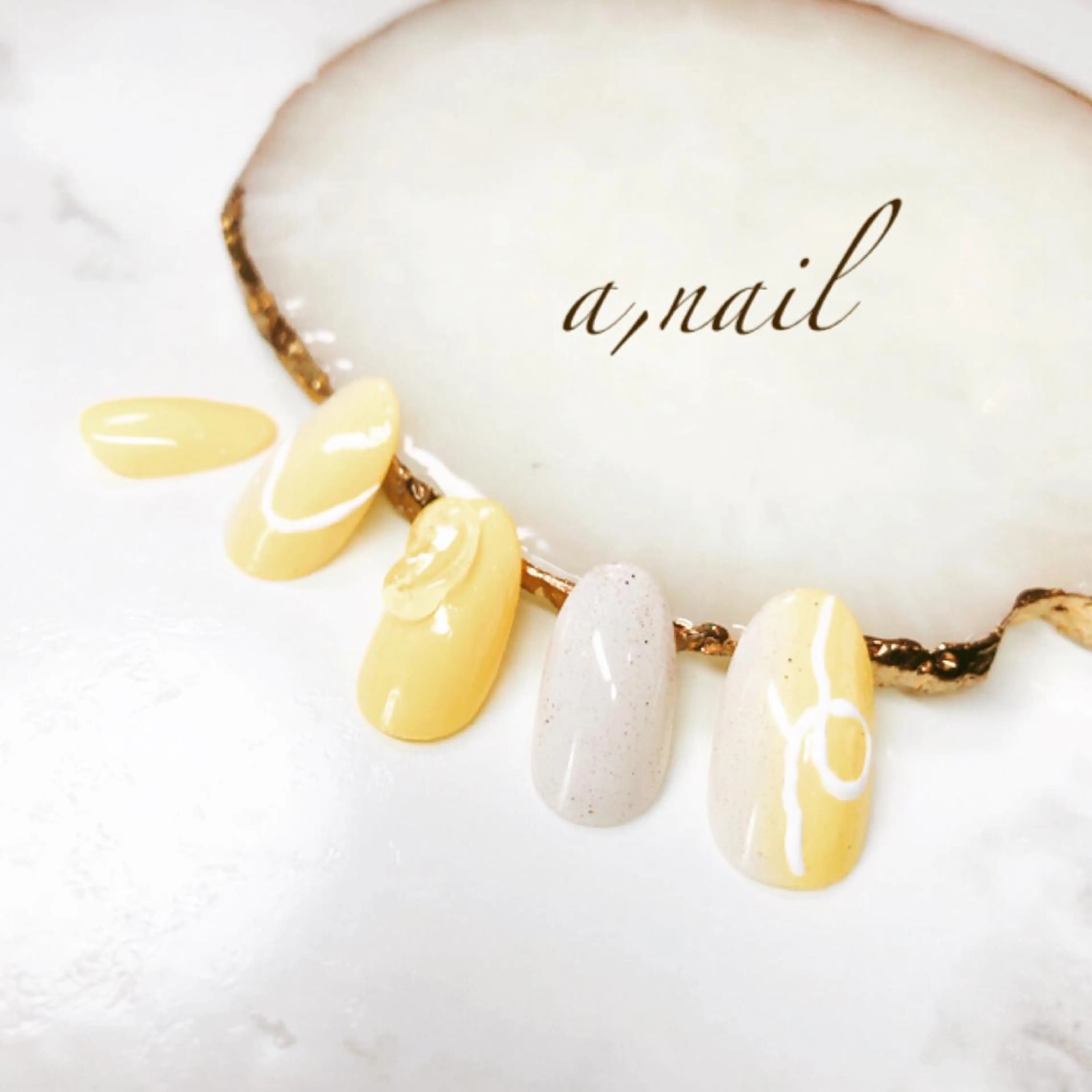 ネイル フットネイル ジェルネイル グラデーション ニュアンスネイル ワンカラーネイル ハンドネイル ネイルサロン エーネイルのネイルデザイン