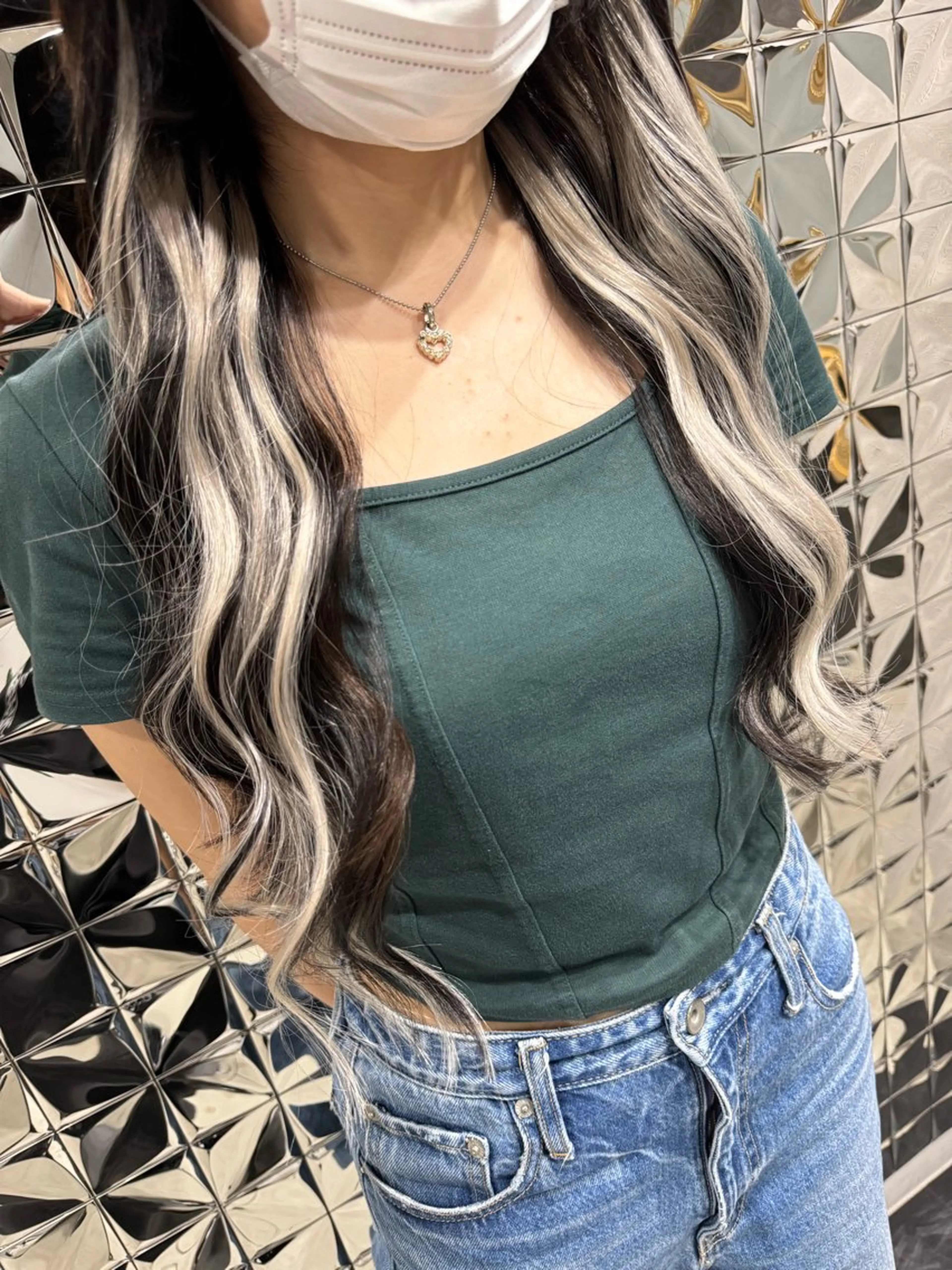 🌈ノンダメージ！インナーカラーシールエクステ1​〜​10本🌈 ハイライトも可能！の写真